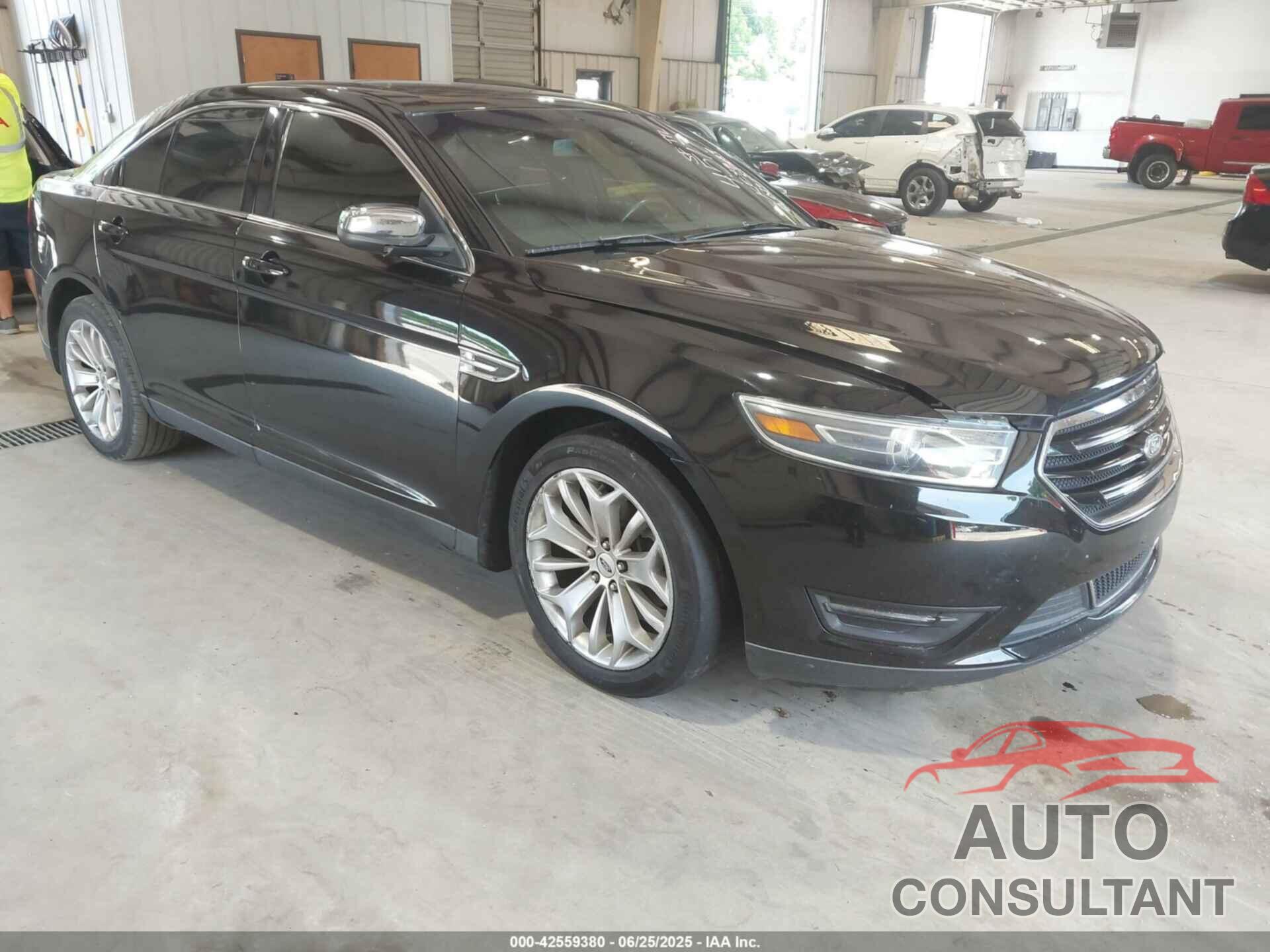 FORD TAURUS 2019 - 1FAHP2F83KG114517