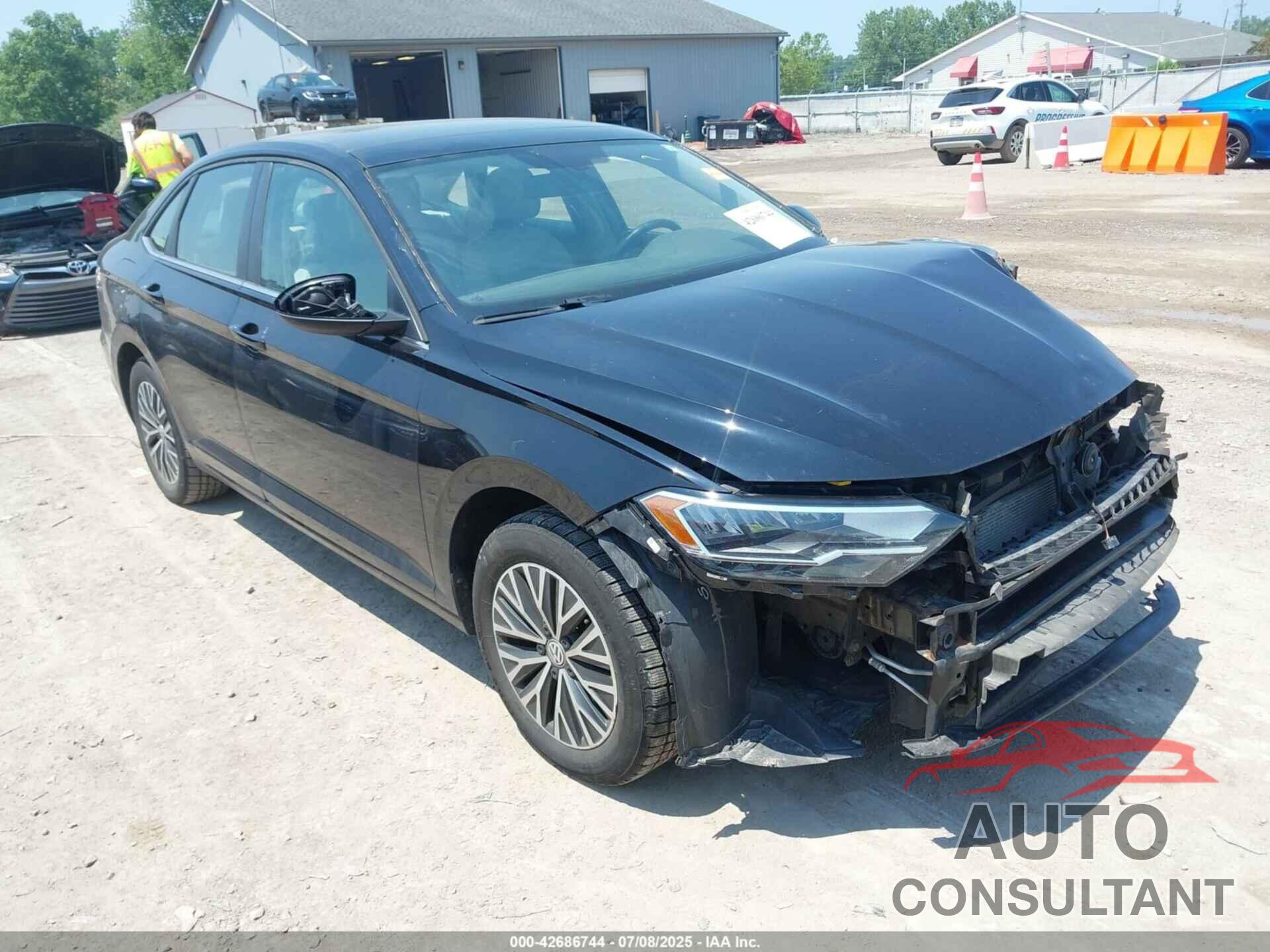 VOLKSWAGEN JETTA 2019 - 3VWC57BU8KM144027