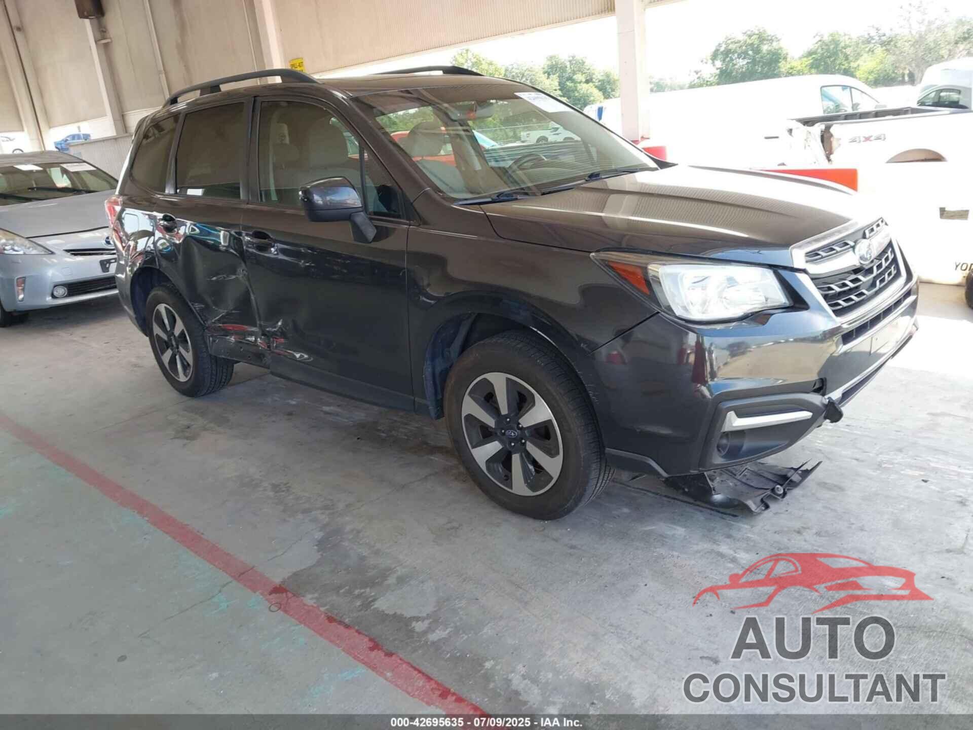 SUBARU FORESTER 2017 - JF2SJADC5HH448474