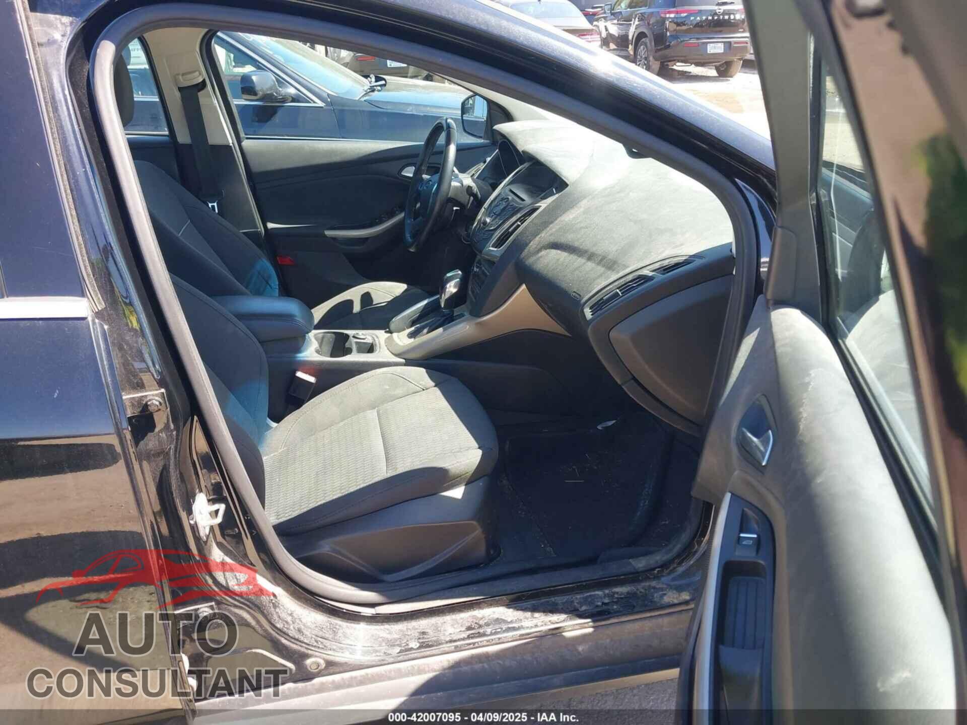 FORD FOCUS 2012 - 1FAHP3H20CL269601