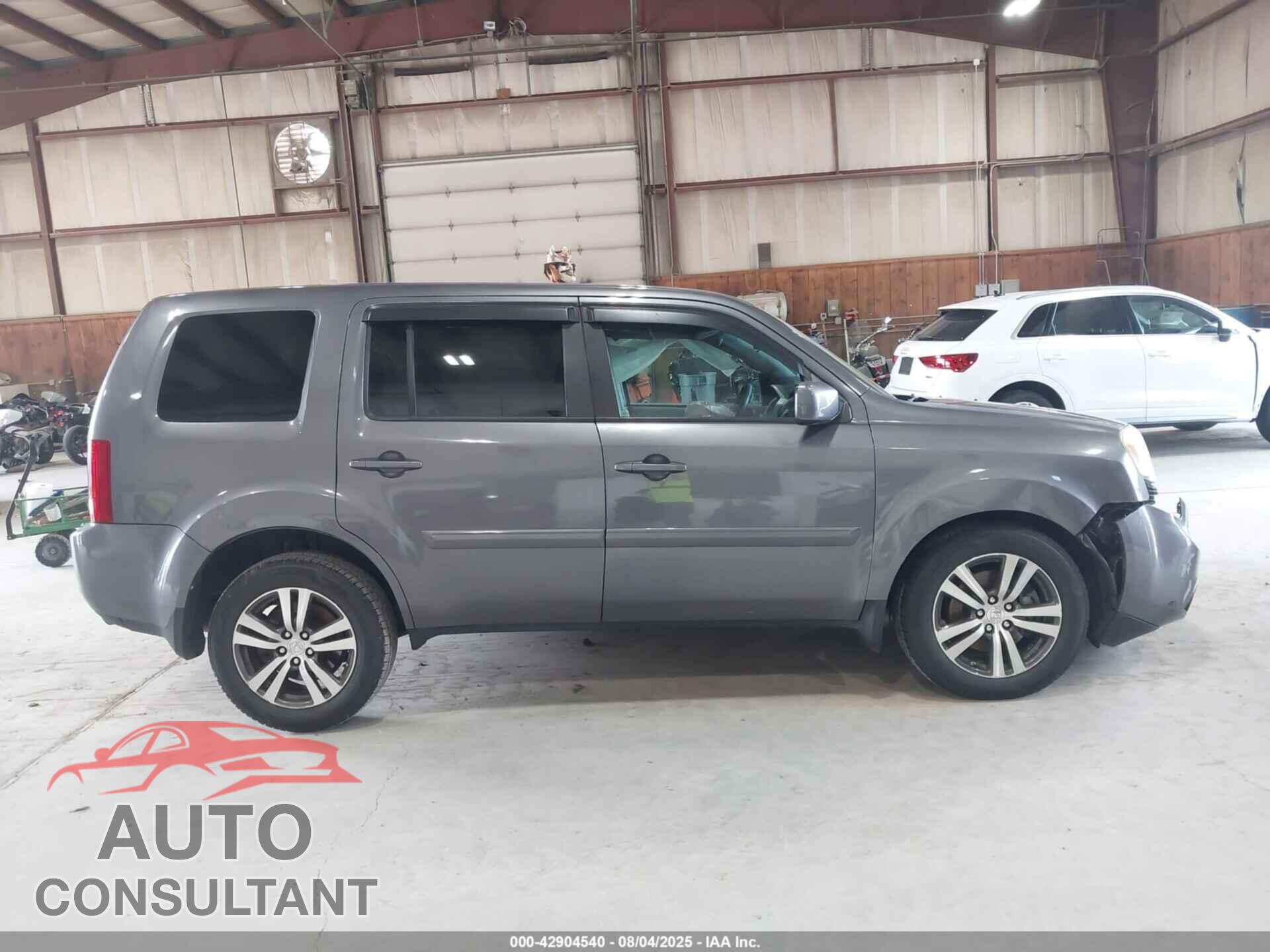 HONDA PILOT 2015 - 5FNYF4H46FB033739