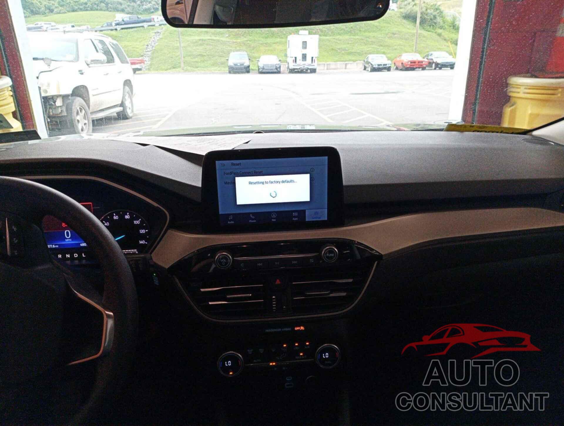FORD ESCAPE 2021 - 1FMCU9BZ7MUB13035