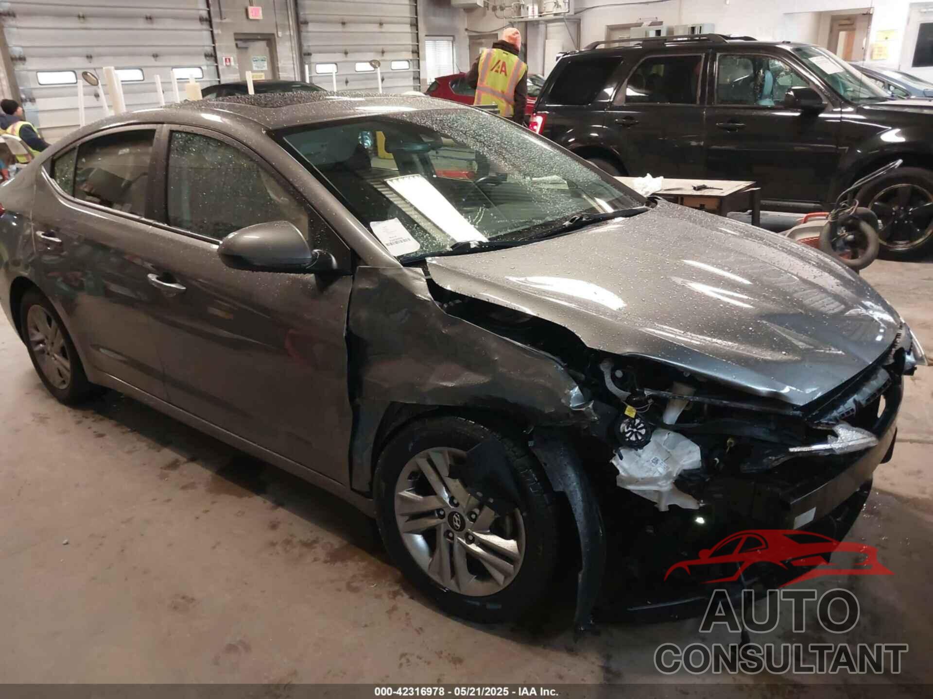 HYUNDAI ELANTRA 2020 - 5NPD84LF6LH527789