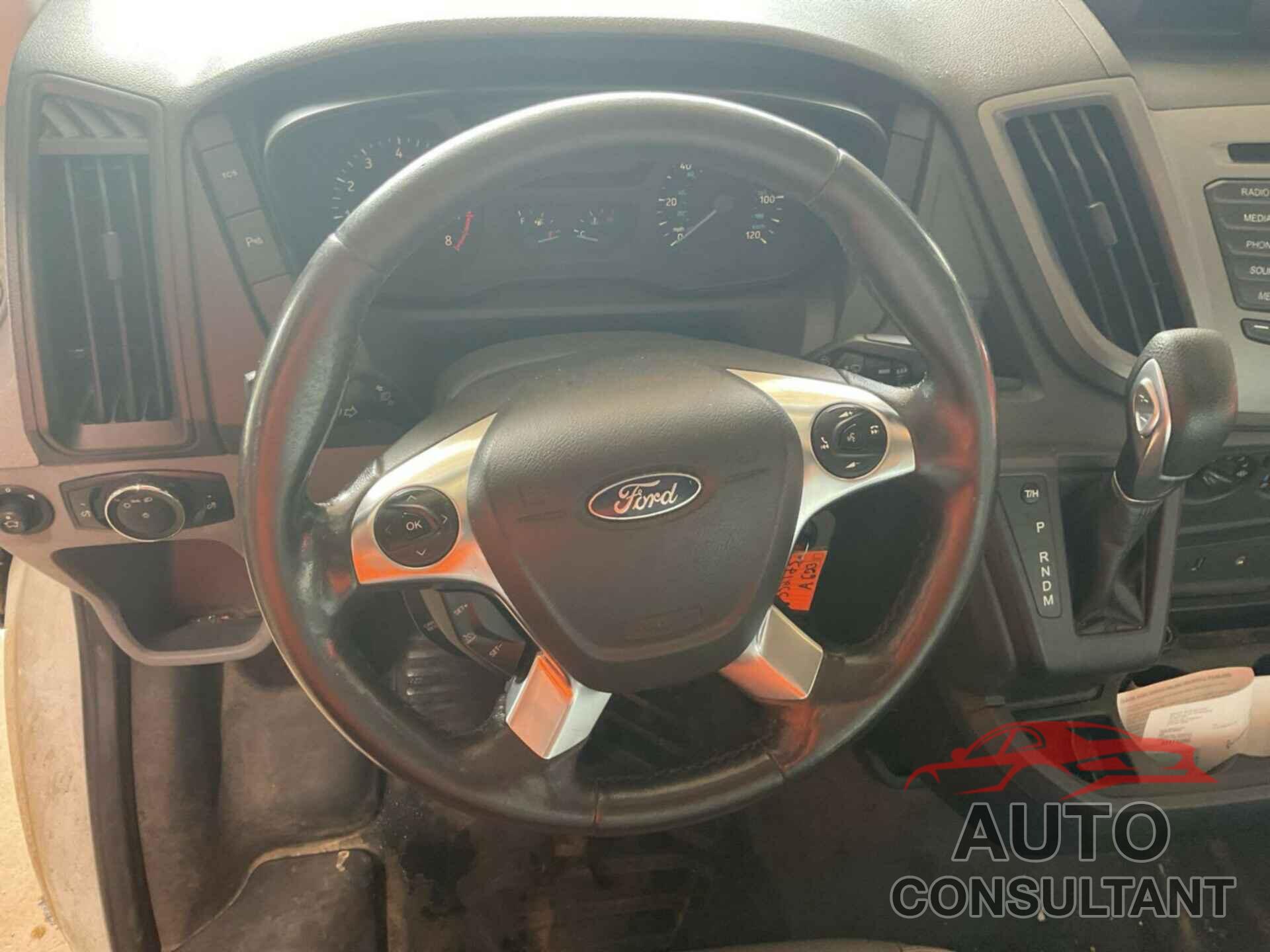 FORD TRANSIT 2016 - 1FTYR2CM0GKA82085