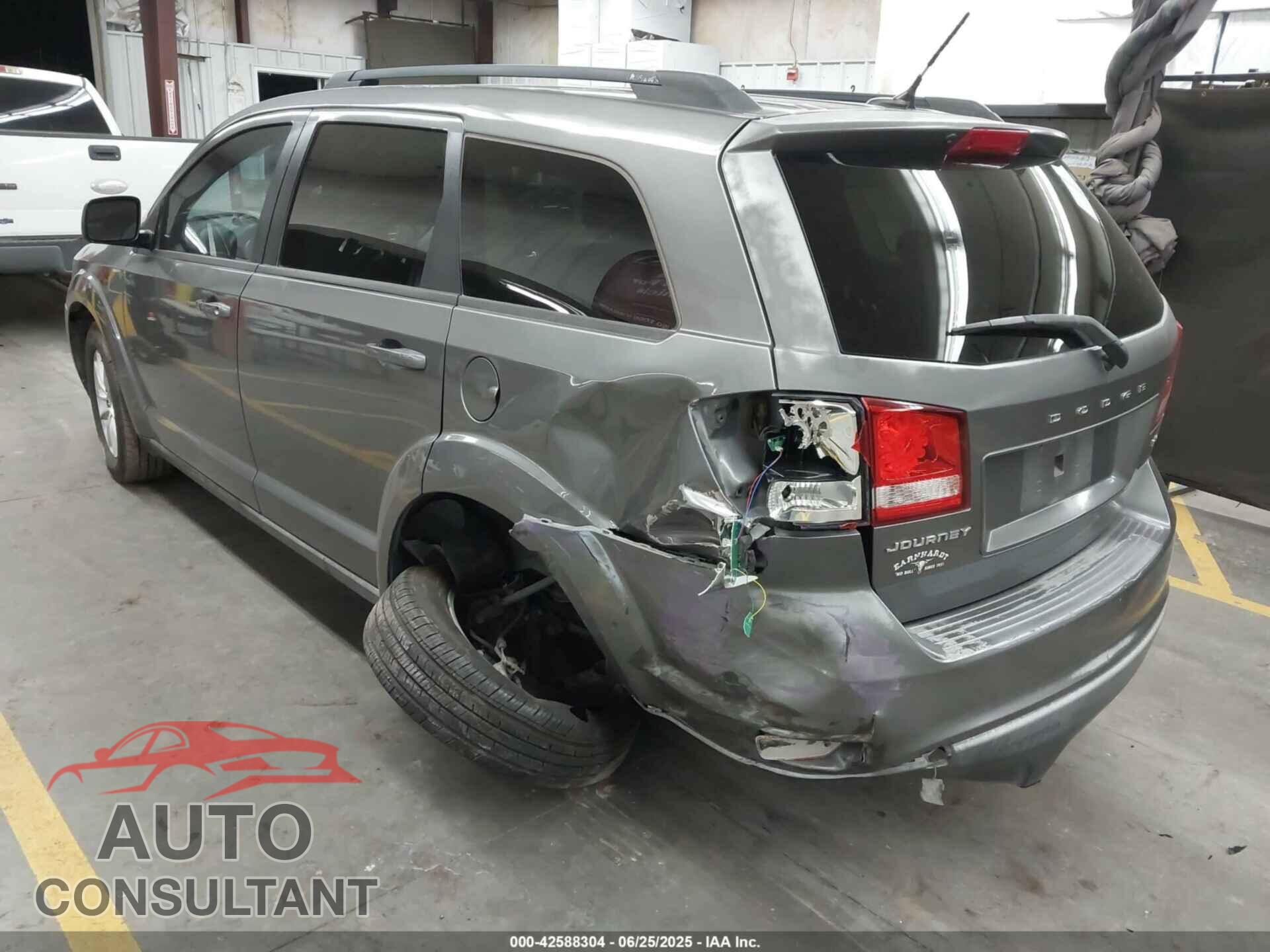 DODGE JOURNEY 2013 - 3C4PDCBB2DT675635