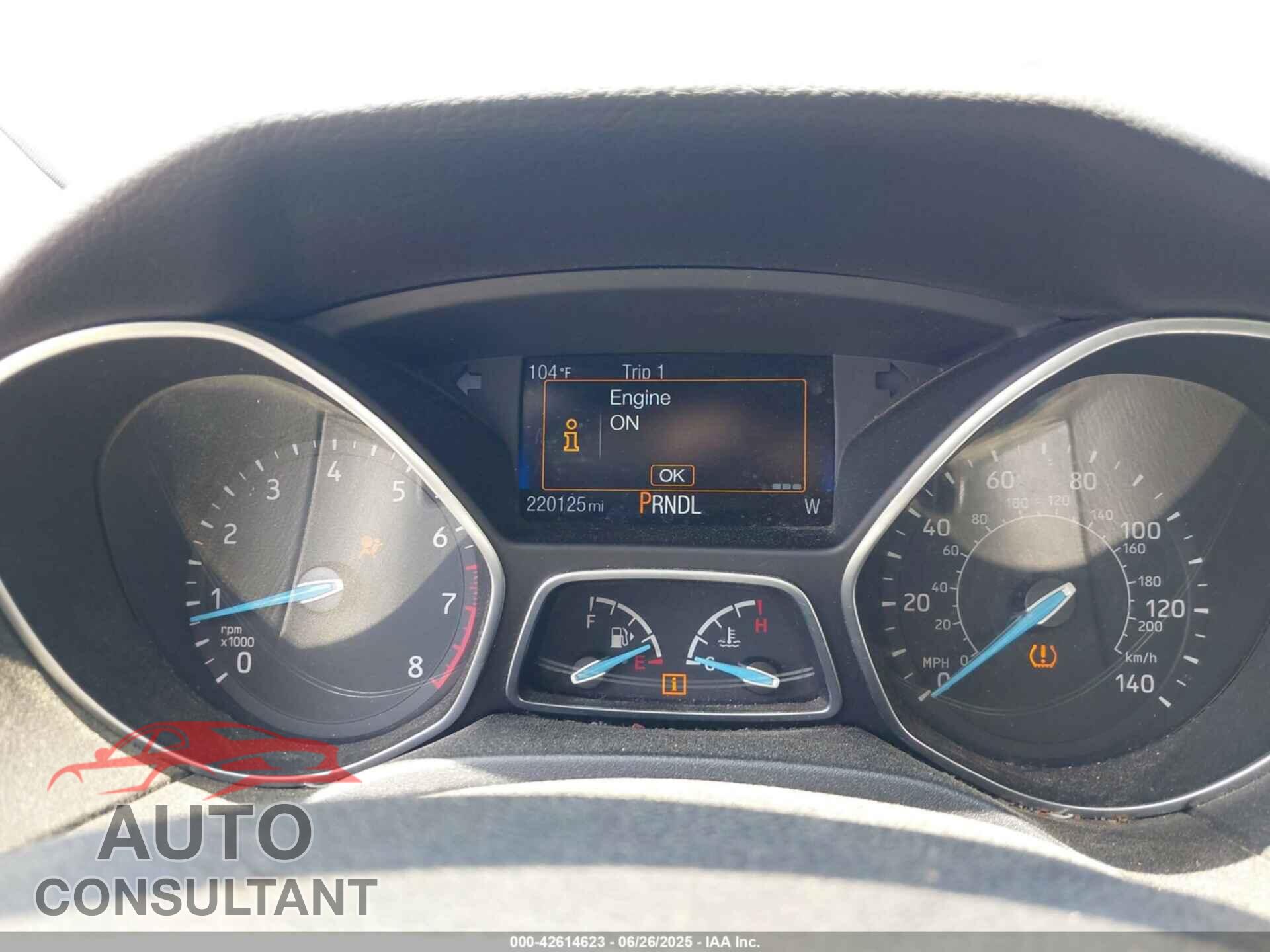 FORD FOCUS 2015 - 1FADP3F25FL208976