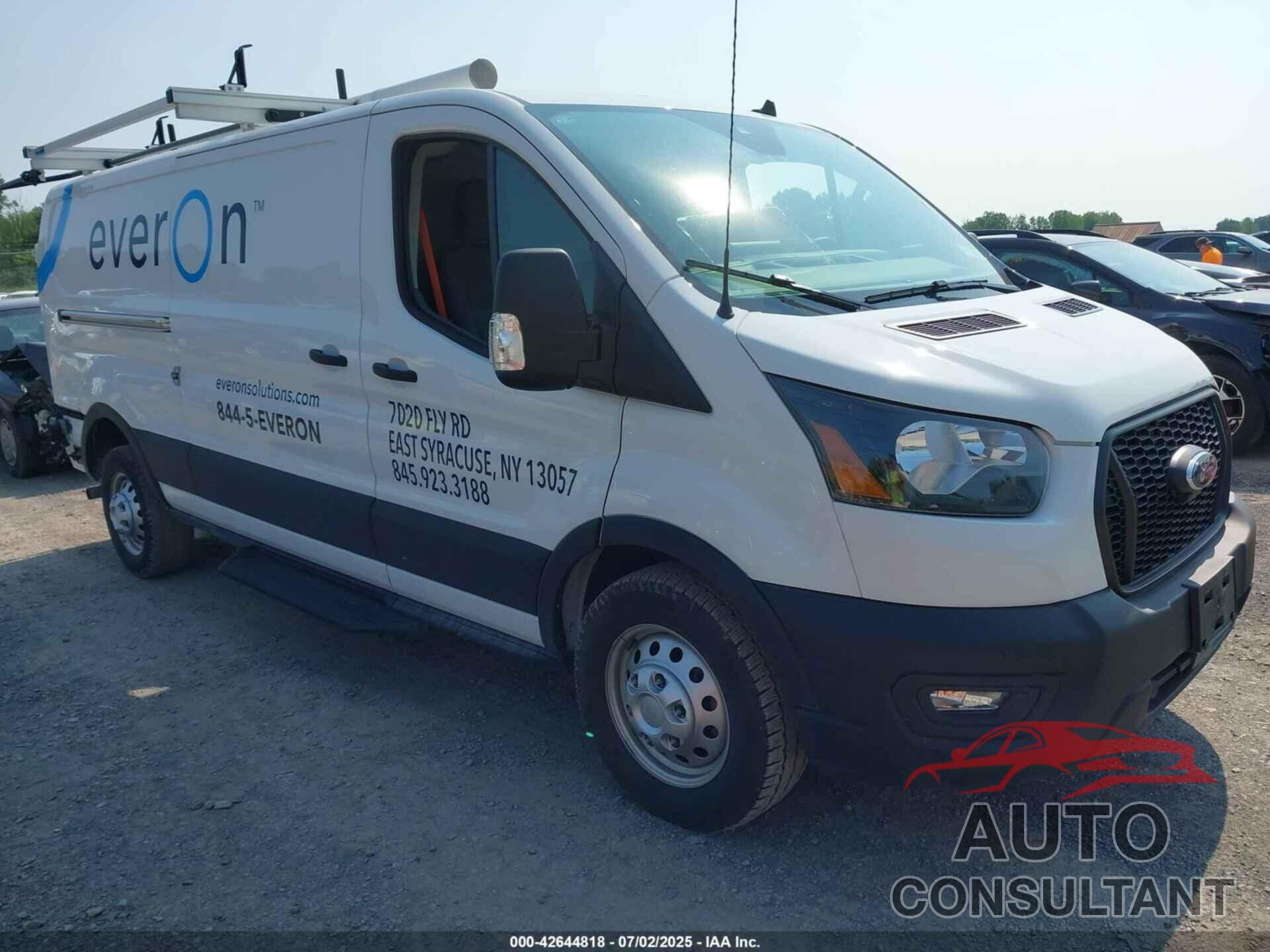 FORD TRANSIT-150 2024 - 1FTYE2Y87RKA82840