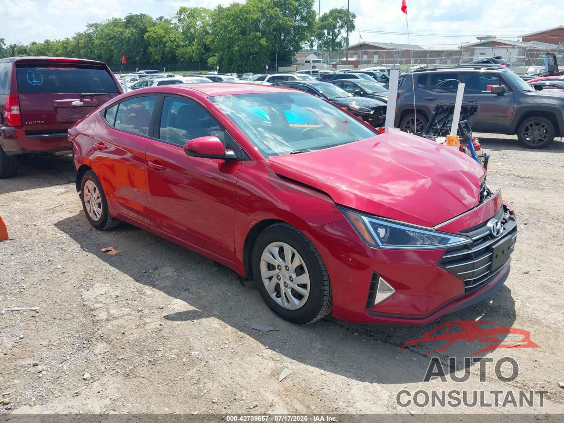 HYUNDAI ELANTRA 2019 - 5NPD74LF7KH484758
