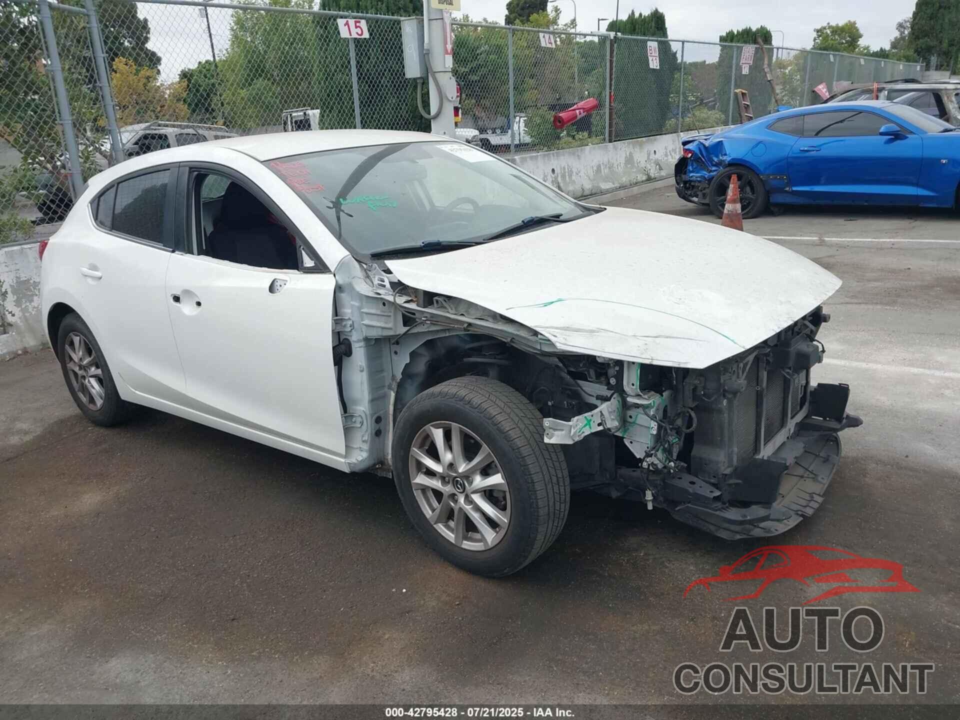 MAZDA MAZDA3 2014 - JM1BM1L7XE1147911