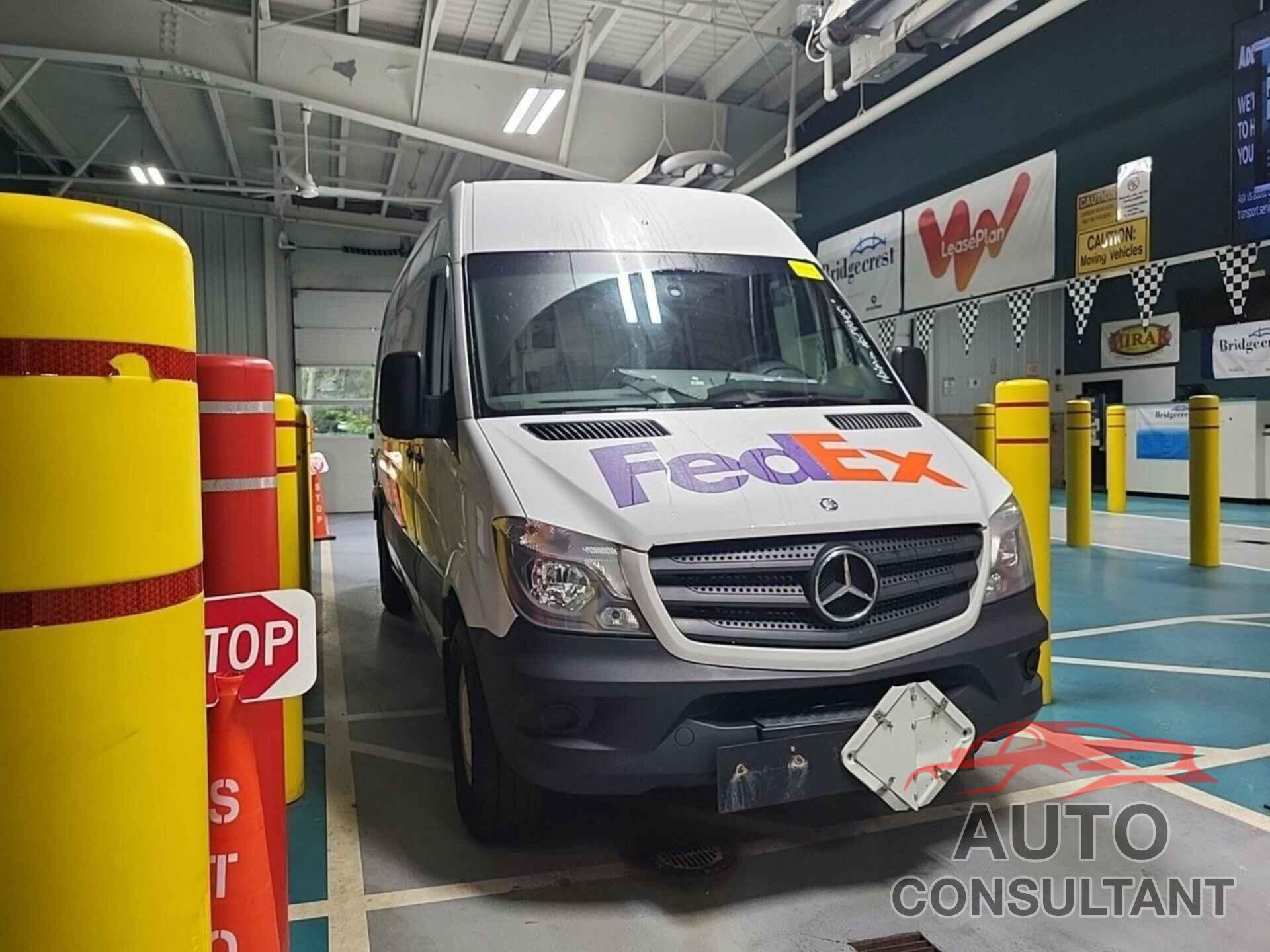 MERCEDES-BENZ SPRINTER 2500 2014 - WD3PE8DE4E5897896