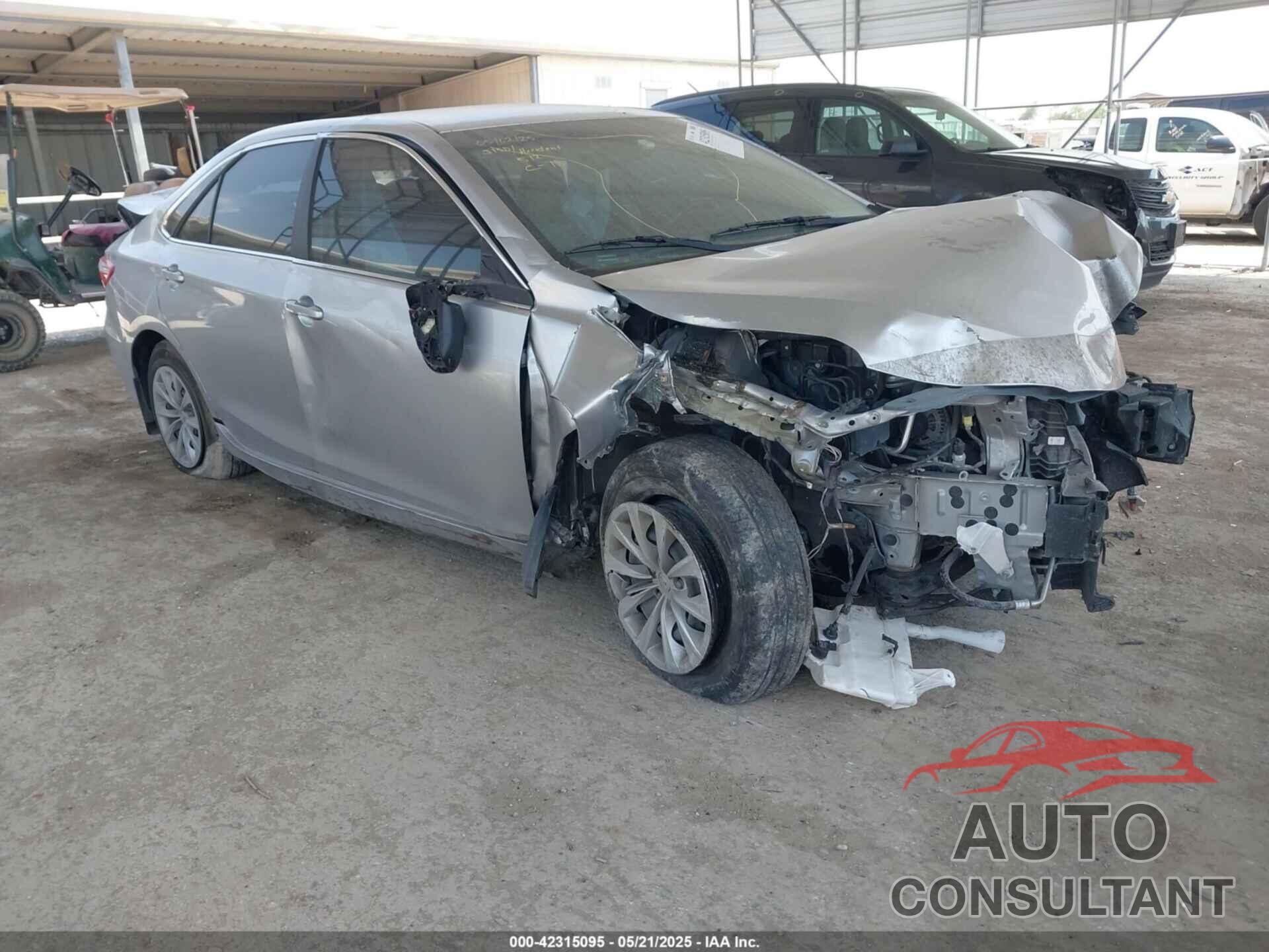 TOYOTA CAMRY 2015 - 4T4BF1FK4FR502762