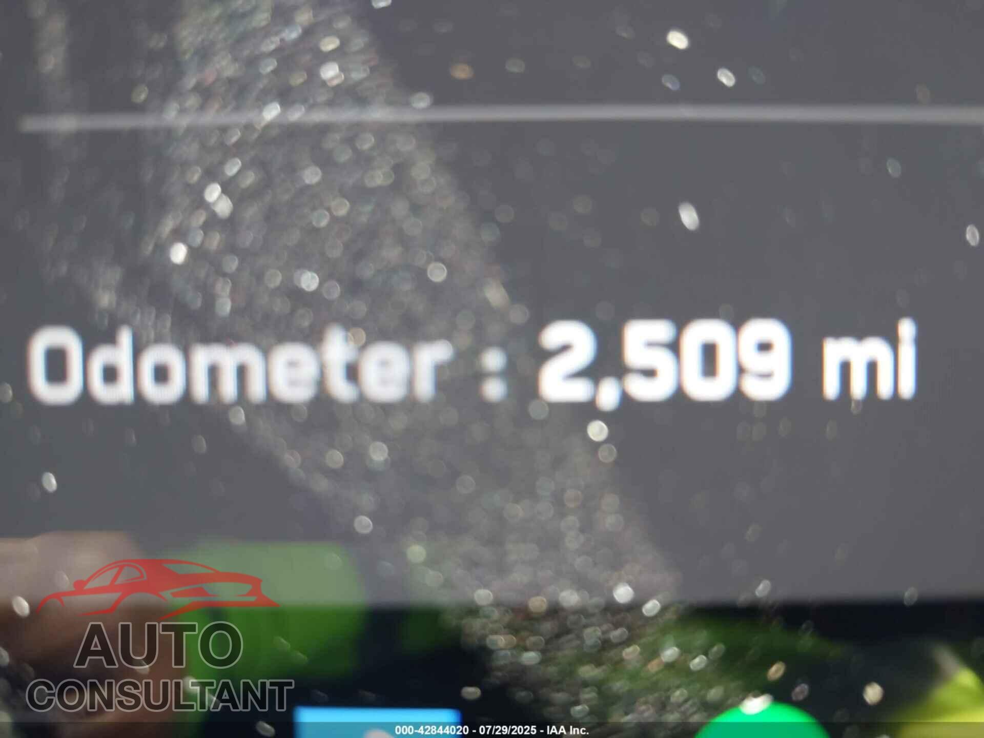 TESLA CYBERTRUCK 2025 - 7G2CEHED8SA068893