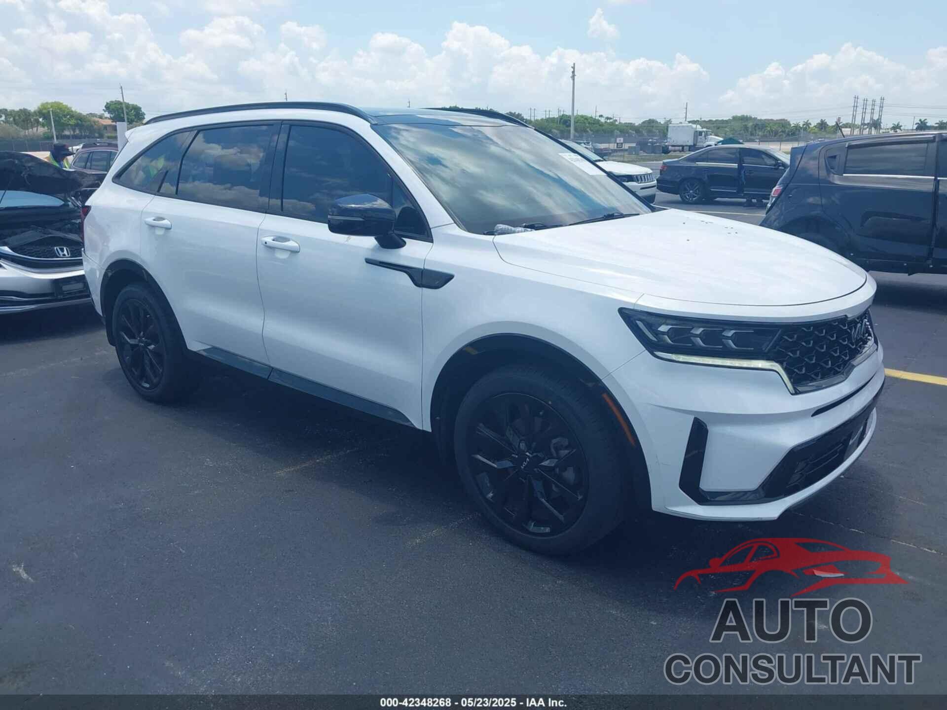 KIA SORENTO 2023 - 5XYRK4LF4PG163487