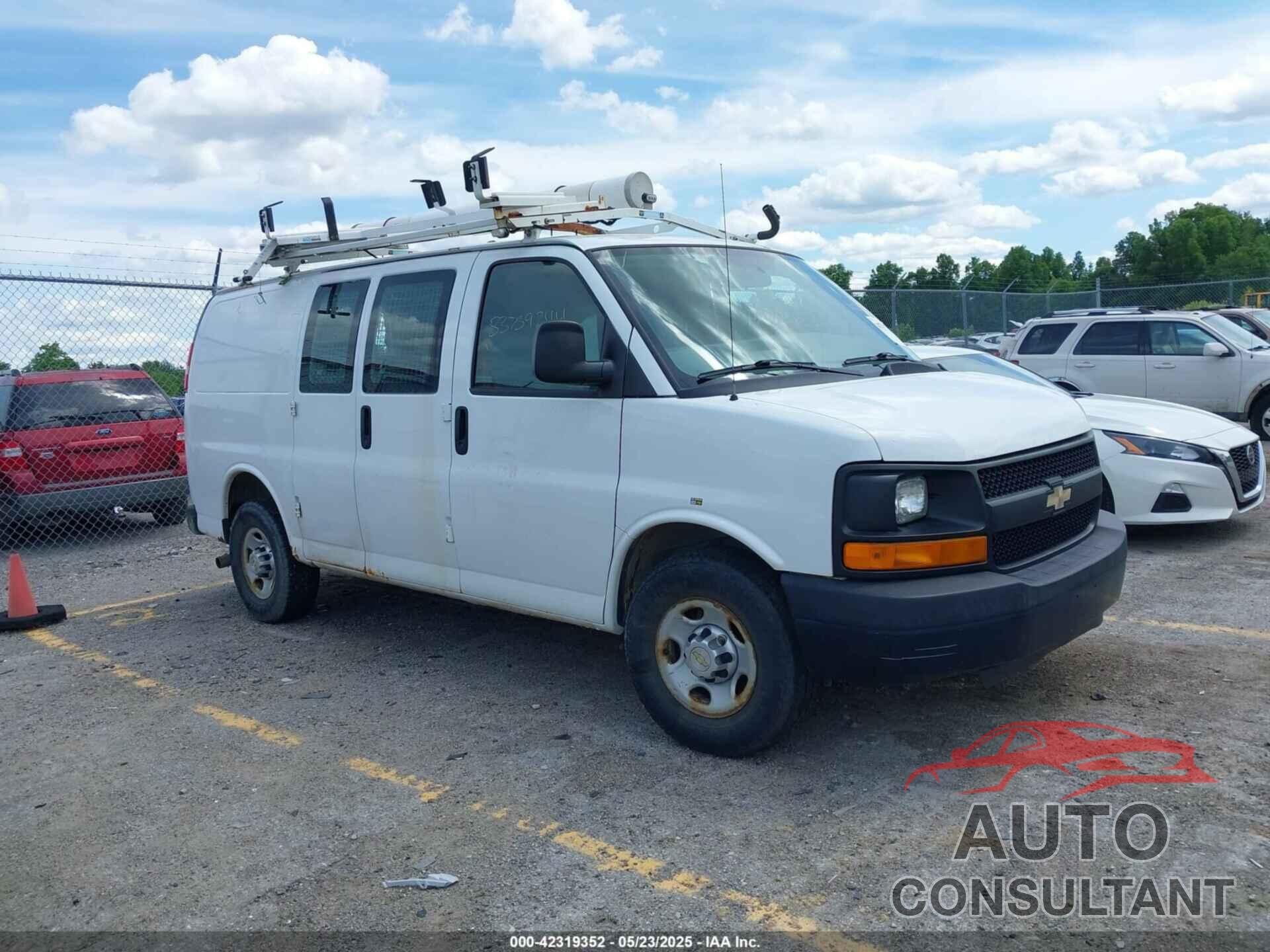 CHEVROLET EXPRESS 2500 2013 - 1GCWGFCA8D1902974