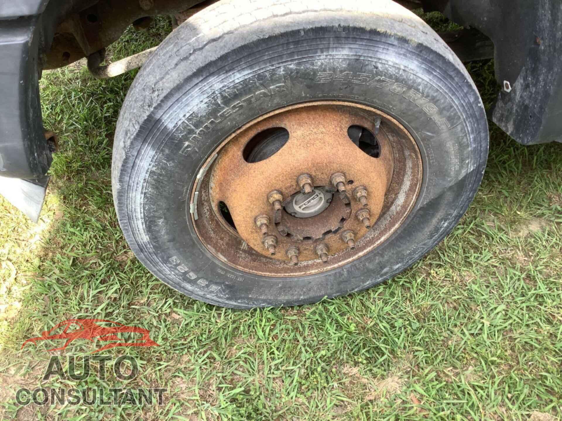 FORD F550 2012 - 1FDUF5HT2CEA99113