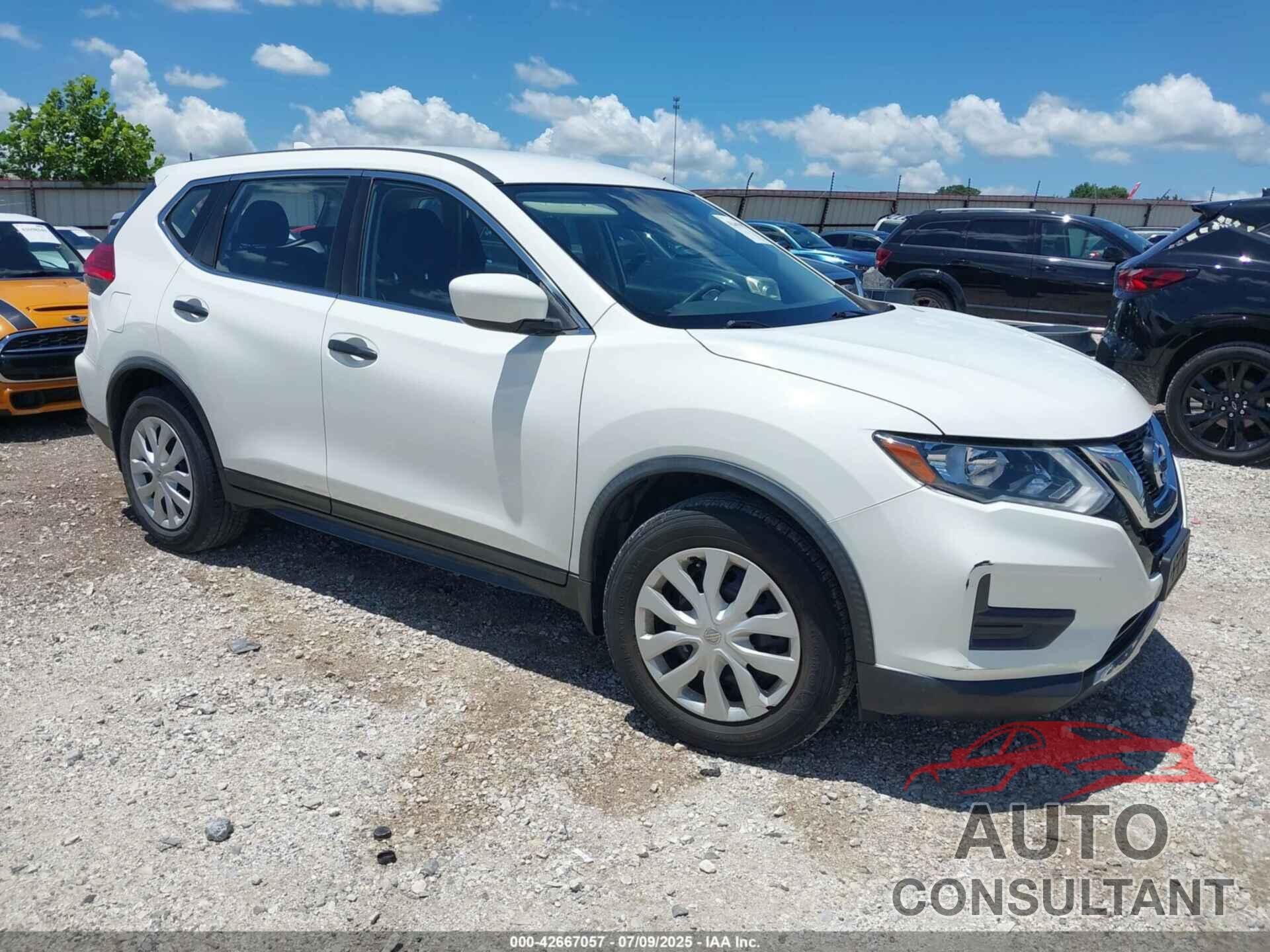 NISSAN ROGUE 2017 - JN8AT2MT5HW140490