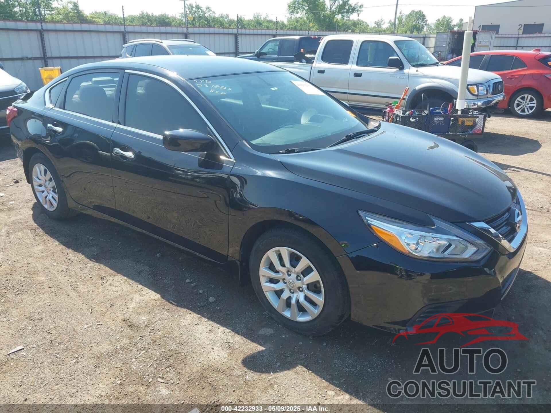 NISSAN ALTIMA 2018 - 1N4AL3AP8JC184084