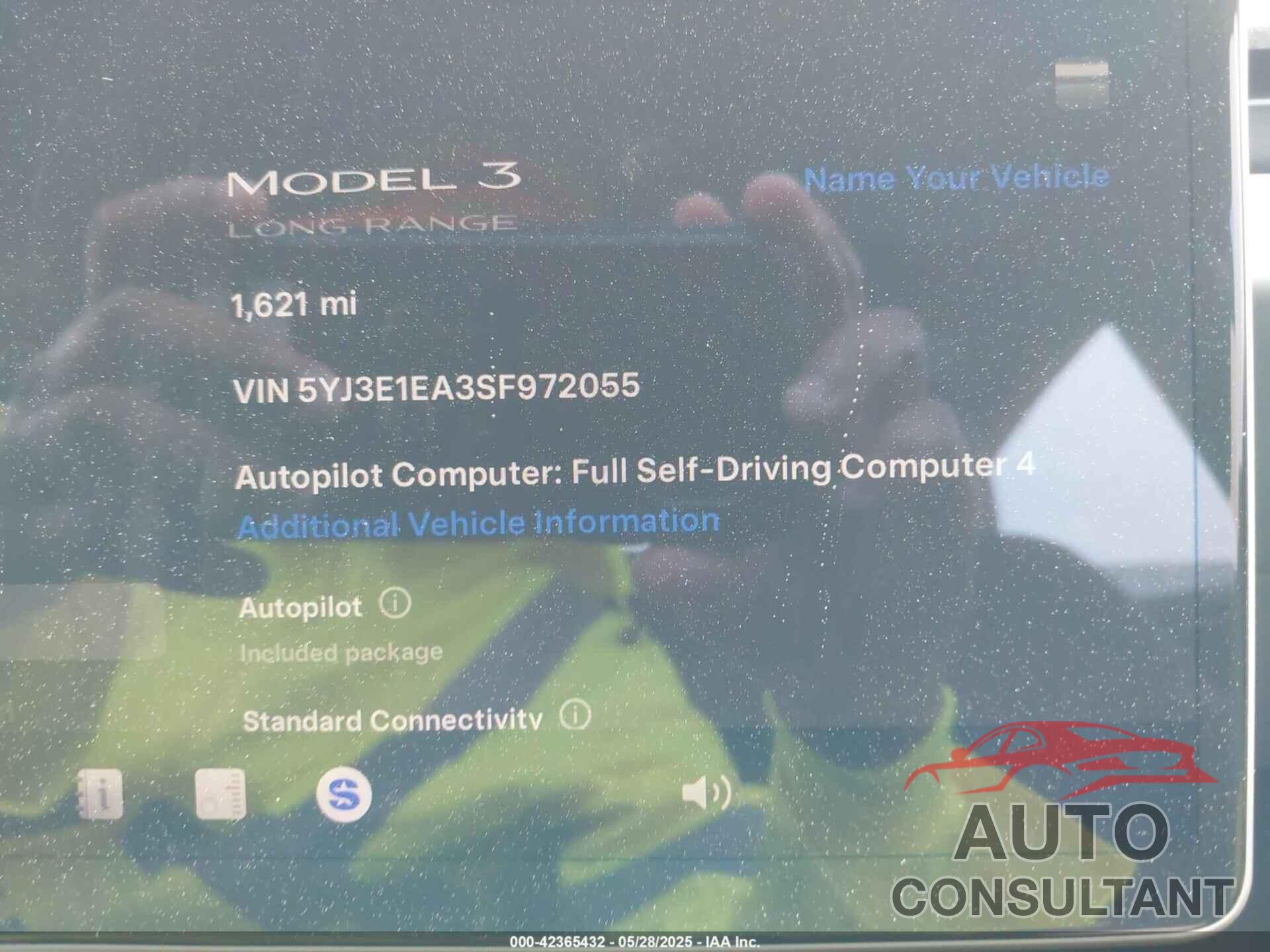 TESLA MODEL 3 2025 - 5YJ3E1EA3SF972055