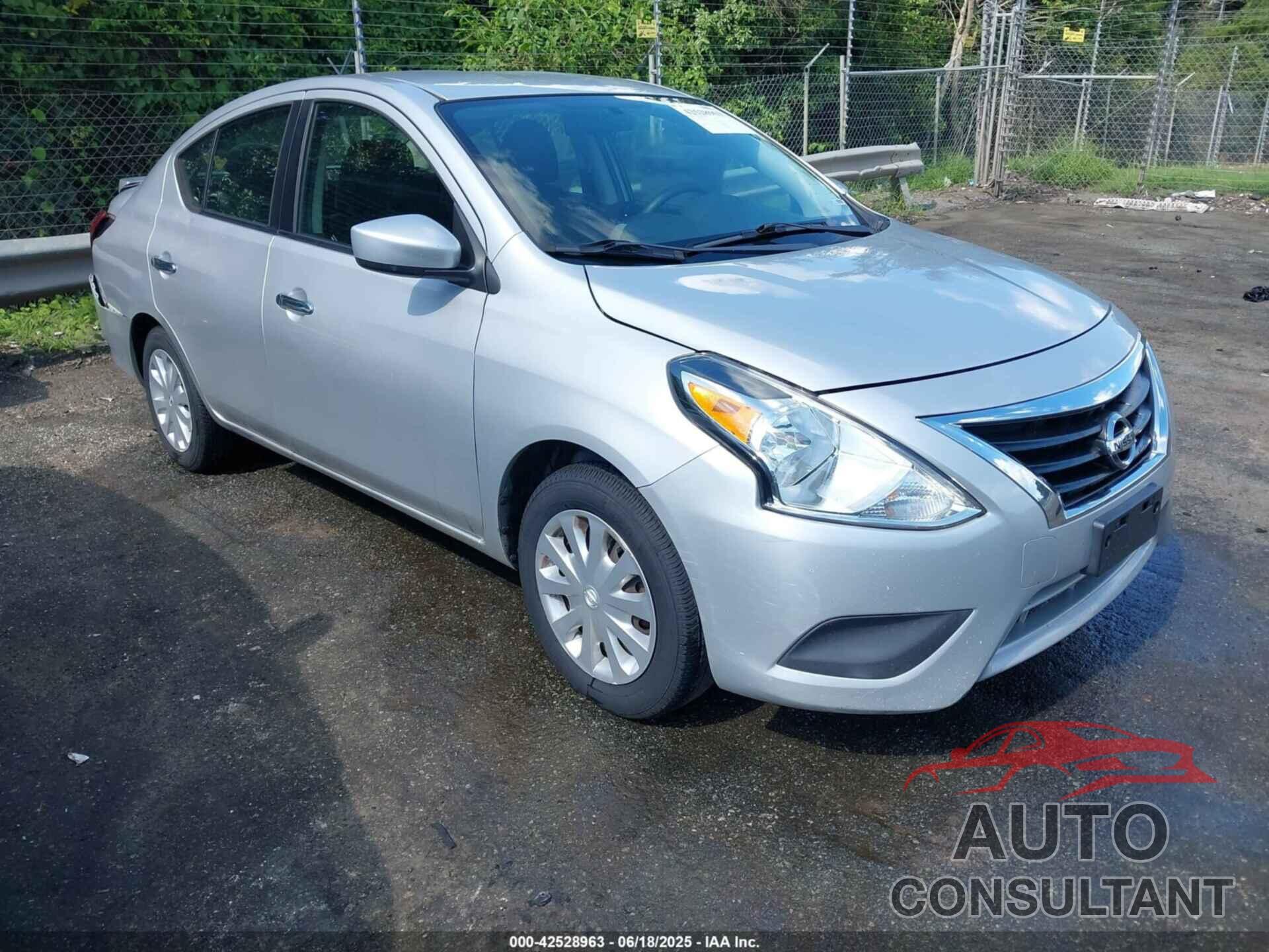 NISSAN VERSA 2017 - 3N1CN7AP3HK434584