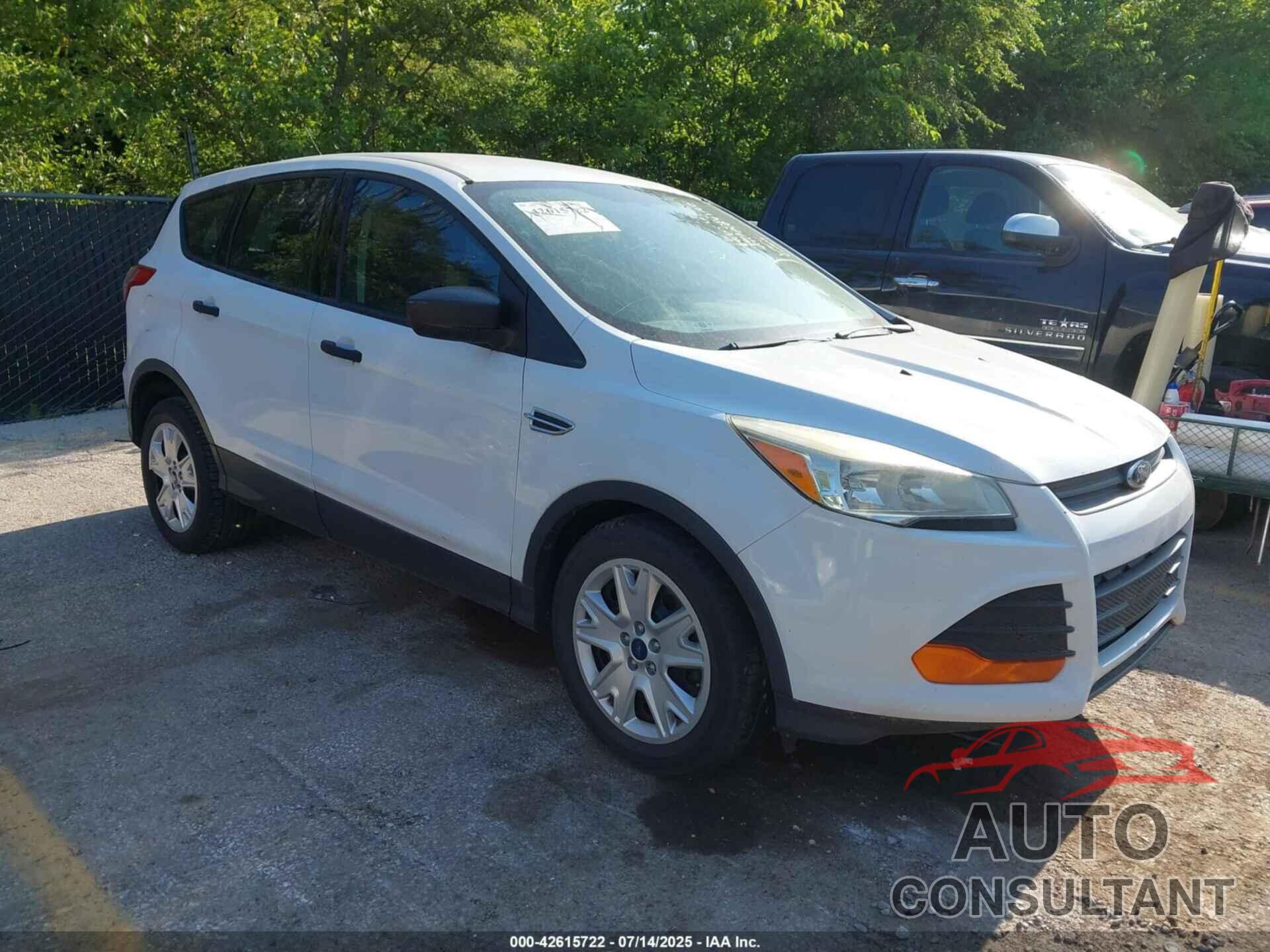 FORD ESCAPE 2015 - 1FMCU0F73FUA08192