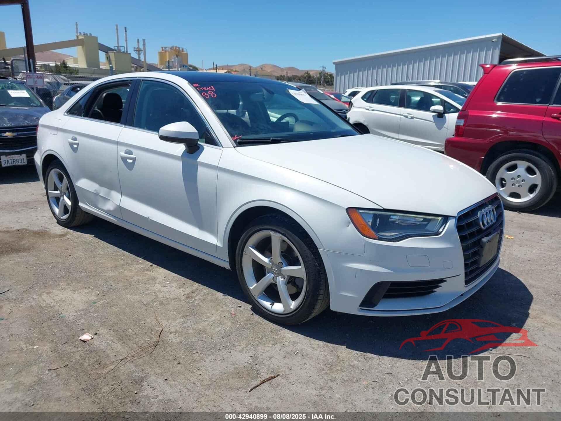 AUDI A3 2015 - WAUACGFF0F1015758