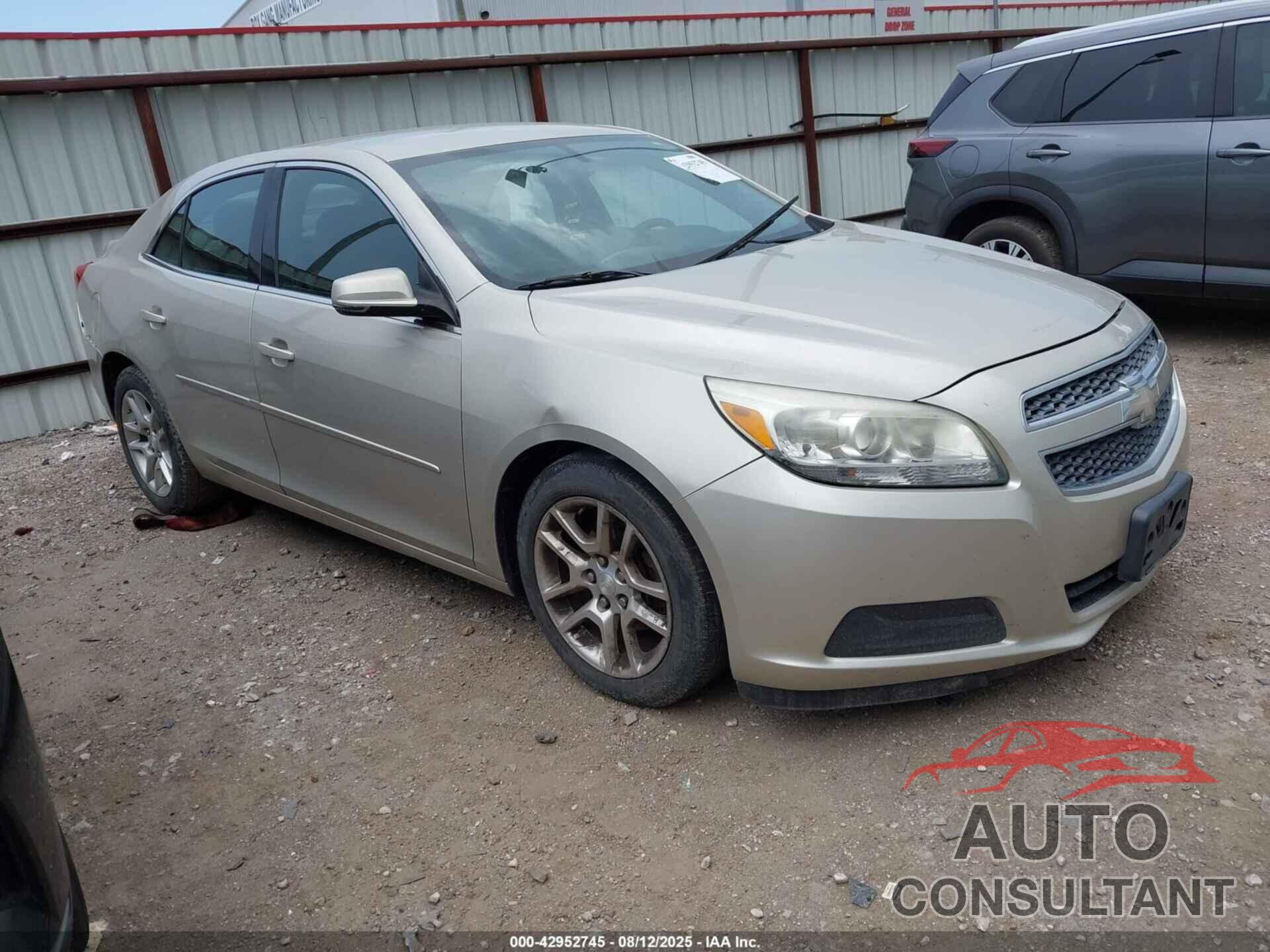 CHEVROLET MALIBU 2013 - 1G11C5SAXDF157707