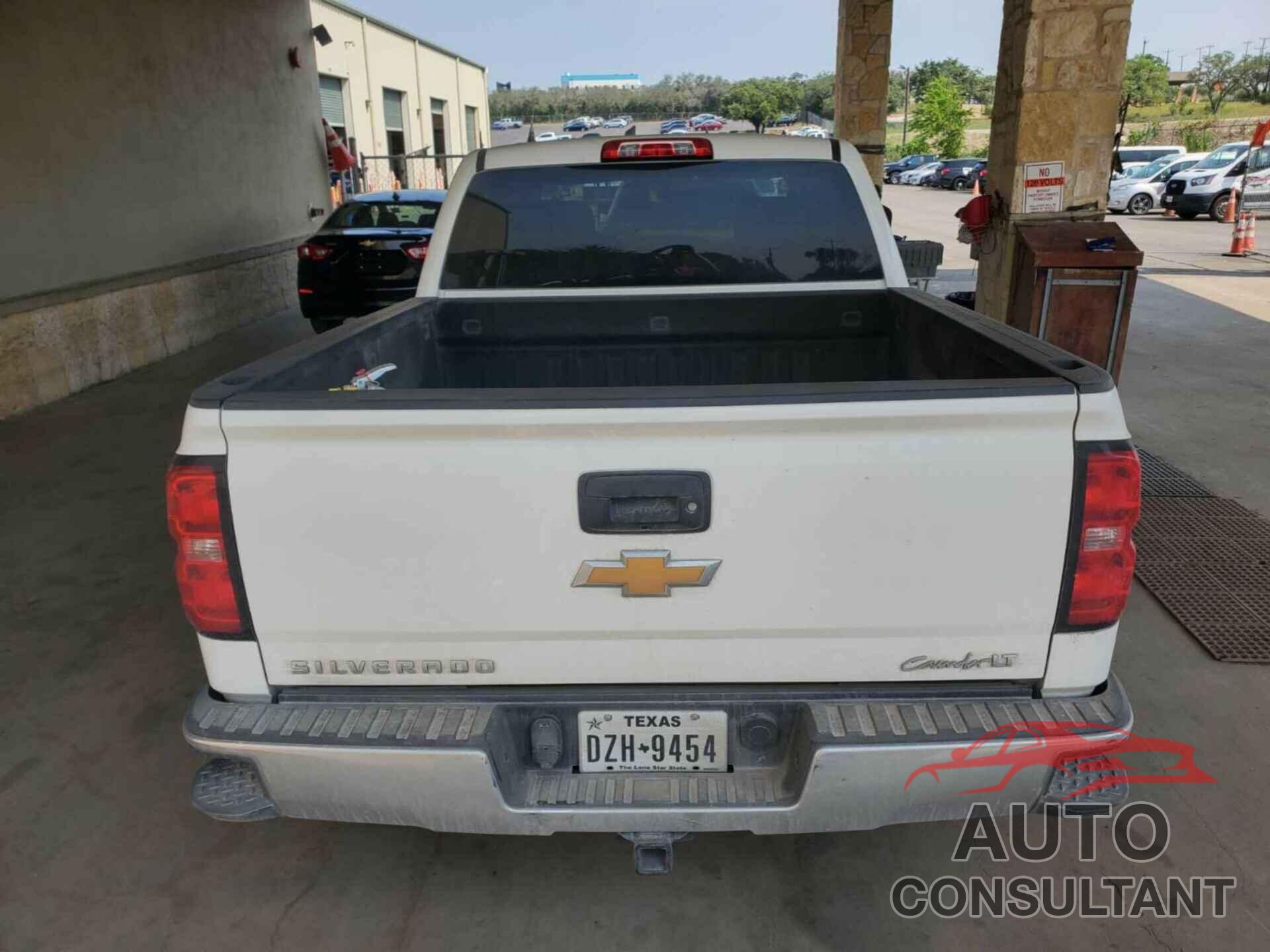 CHEVROLET SILVERADO 2014 - 3GCUKREC5EG457473
