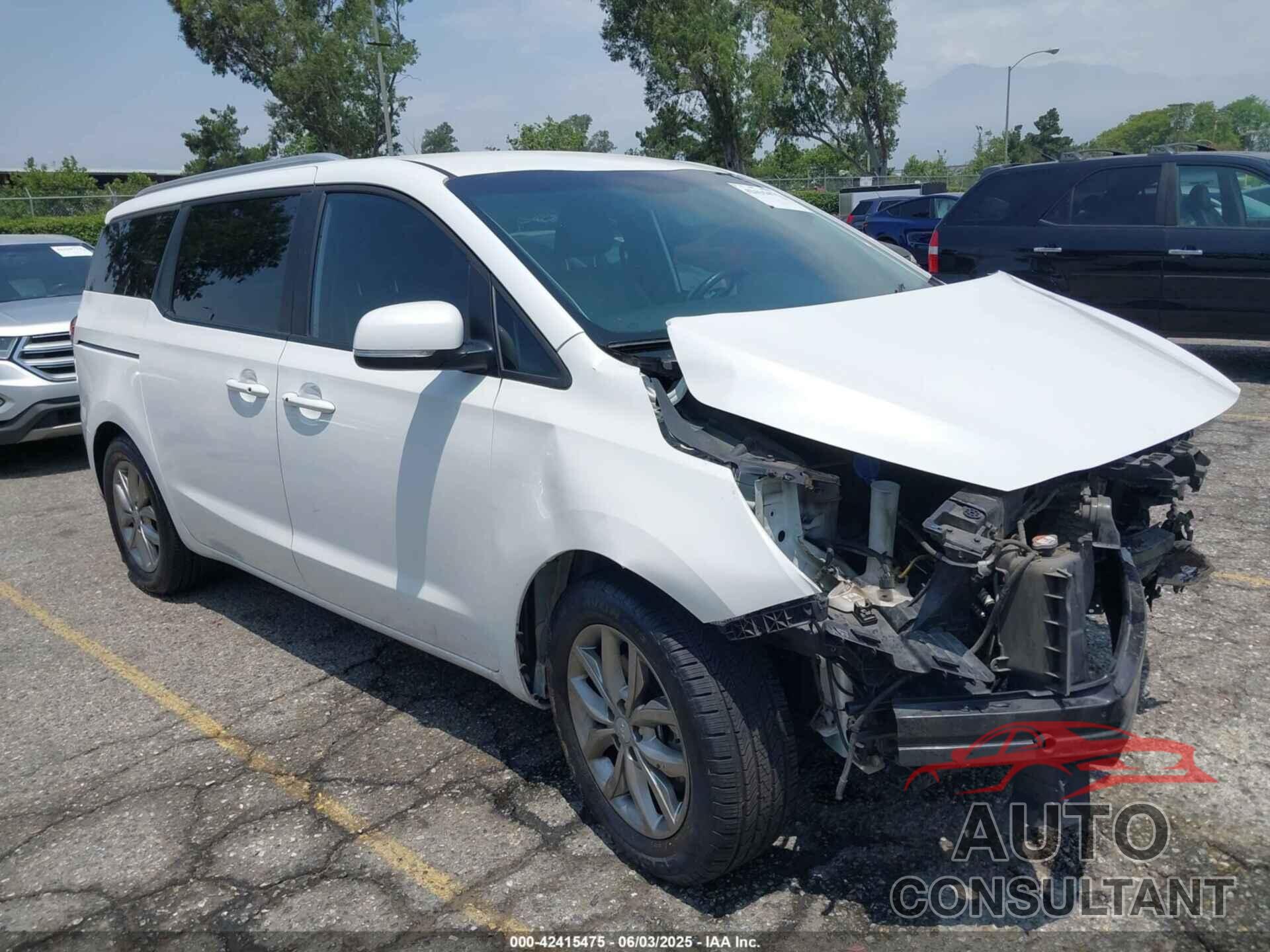 KIA SEDONA 2020 - KNDMB5C17L6608371