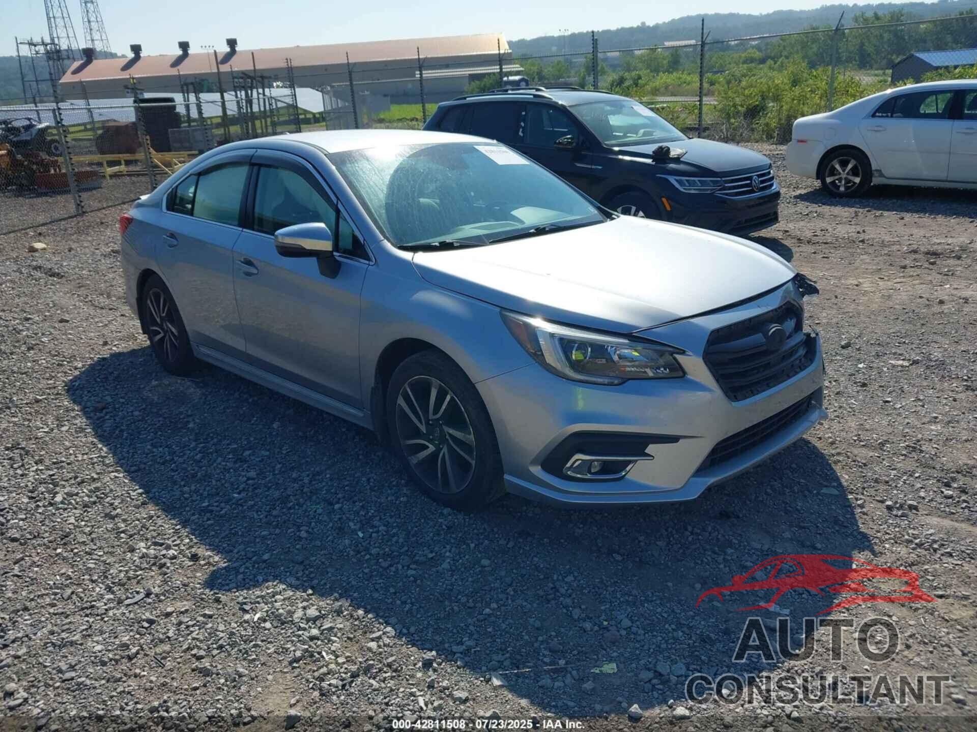 SUBARU LEGACY 2019 - 4S3BNAR65K3012931