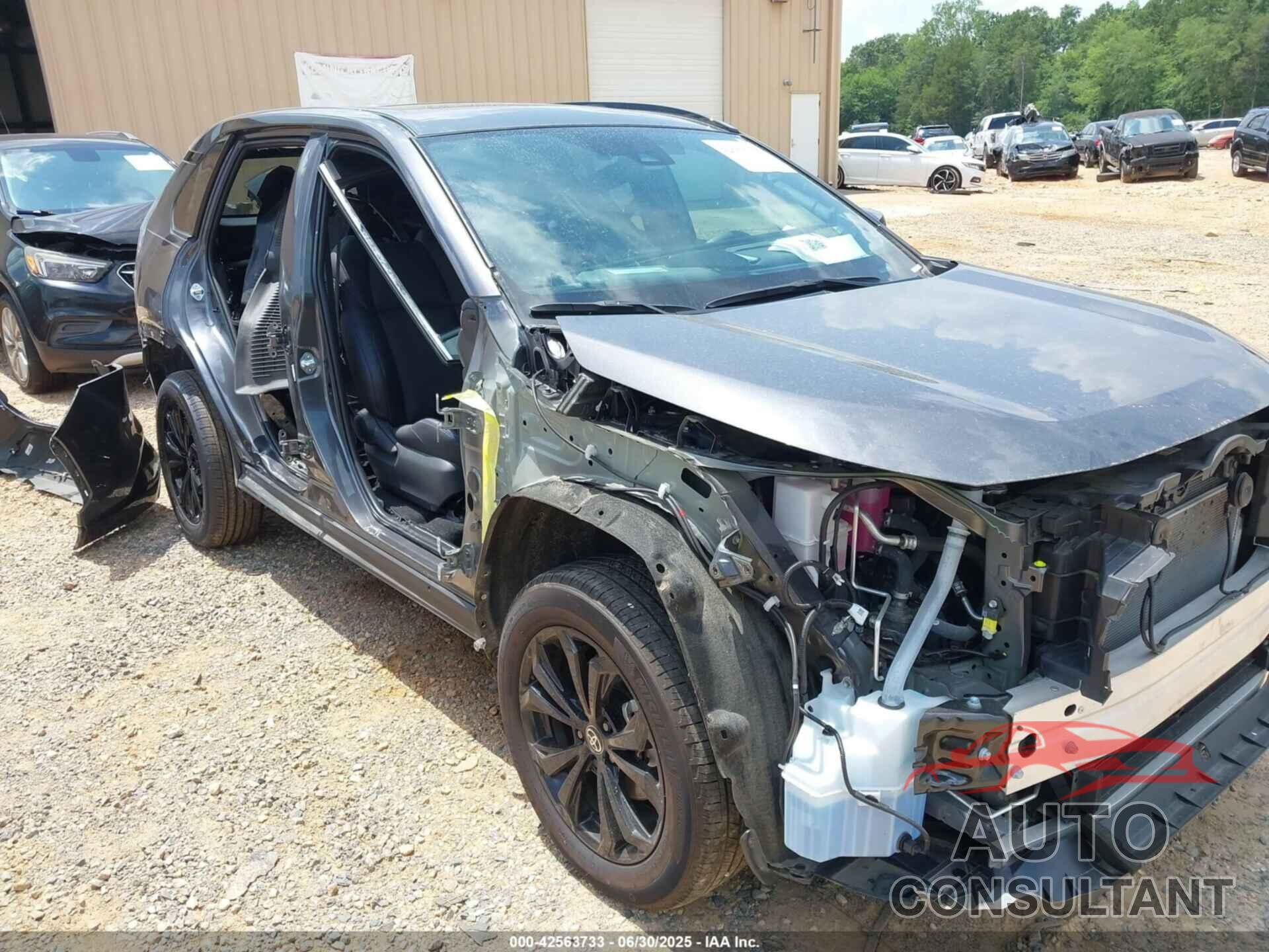 TOYOTA RAV4 HYBRID 2024 - 4T3T6RFV8RU160350
