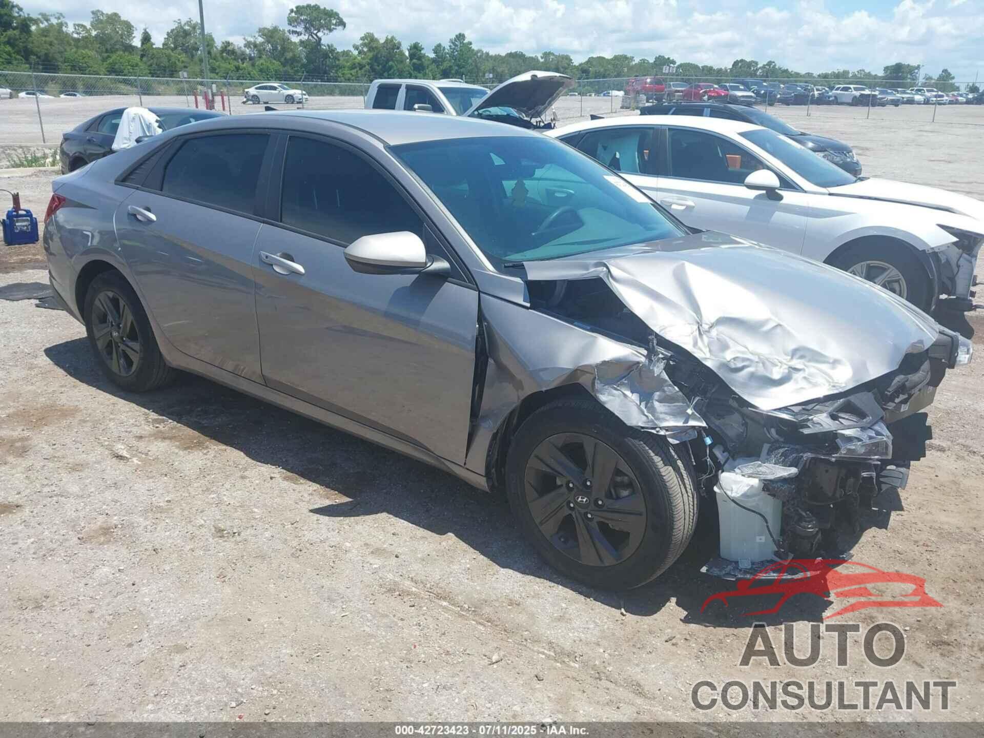 HYUNDAI ELANTRA 2022 - KMHLM4AG8NU239604