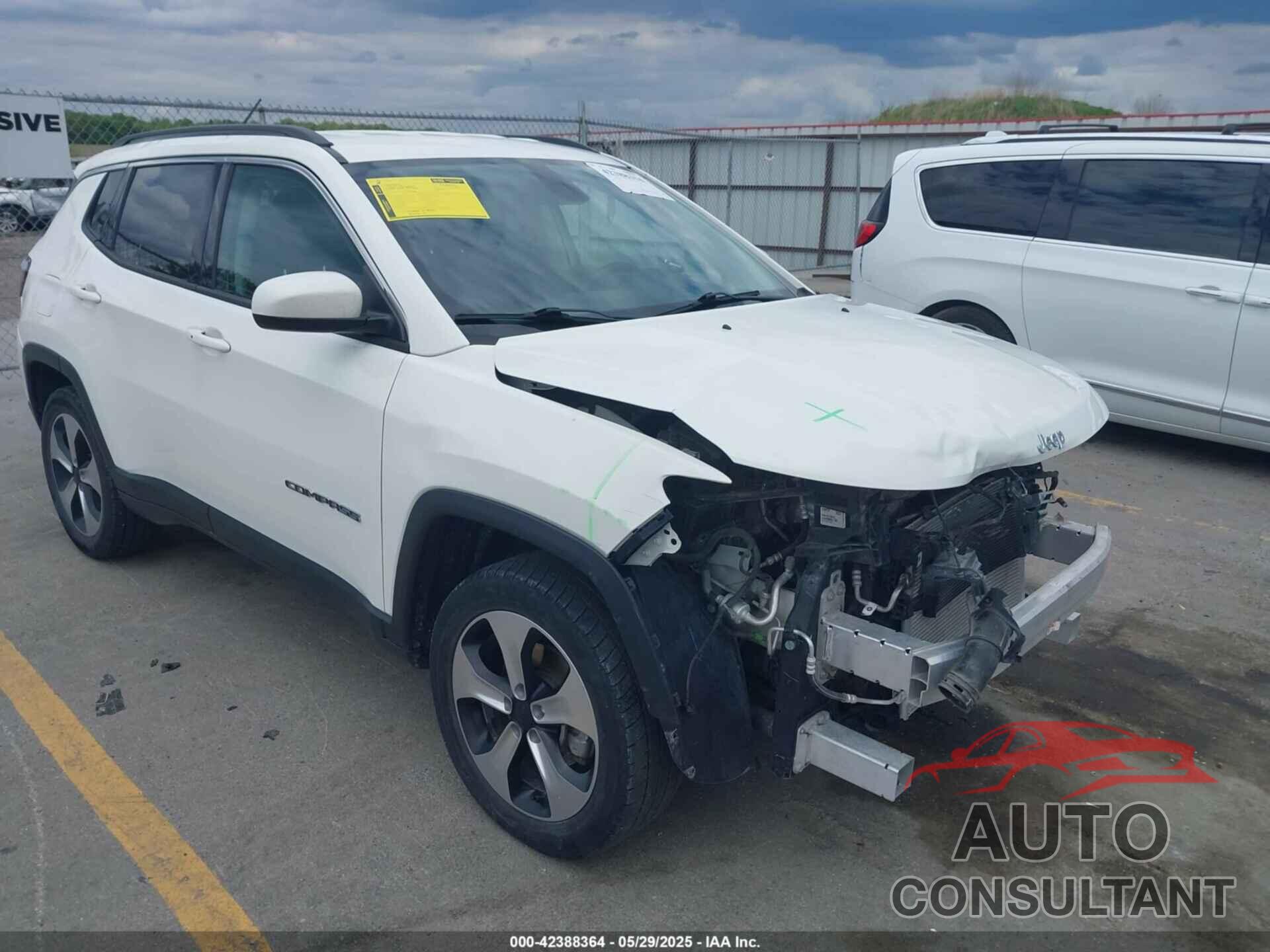 JEEP COMPASS 2018 - 3C4NJDBB4JT232968