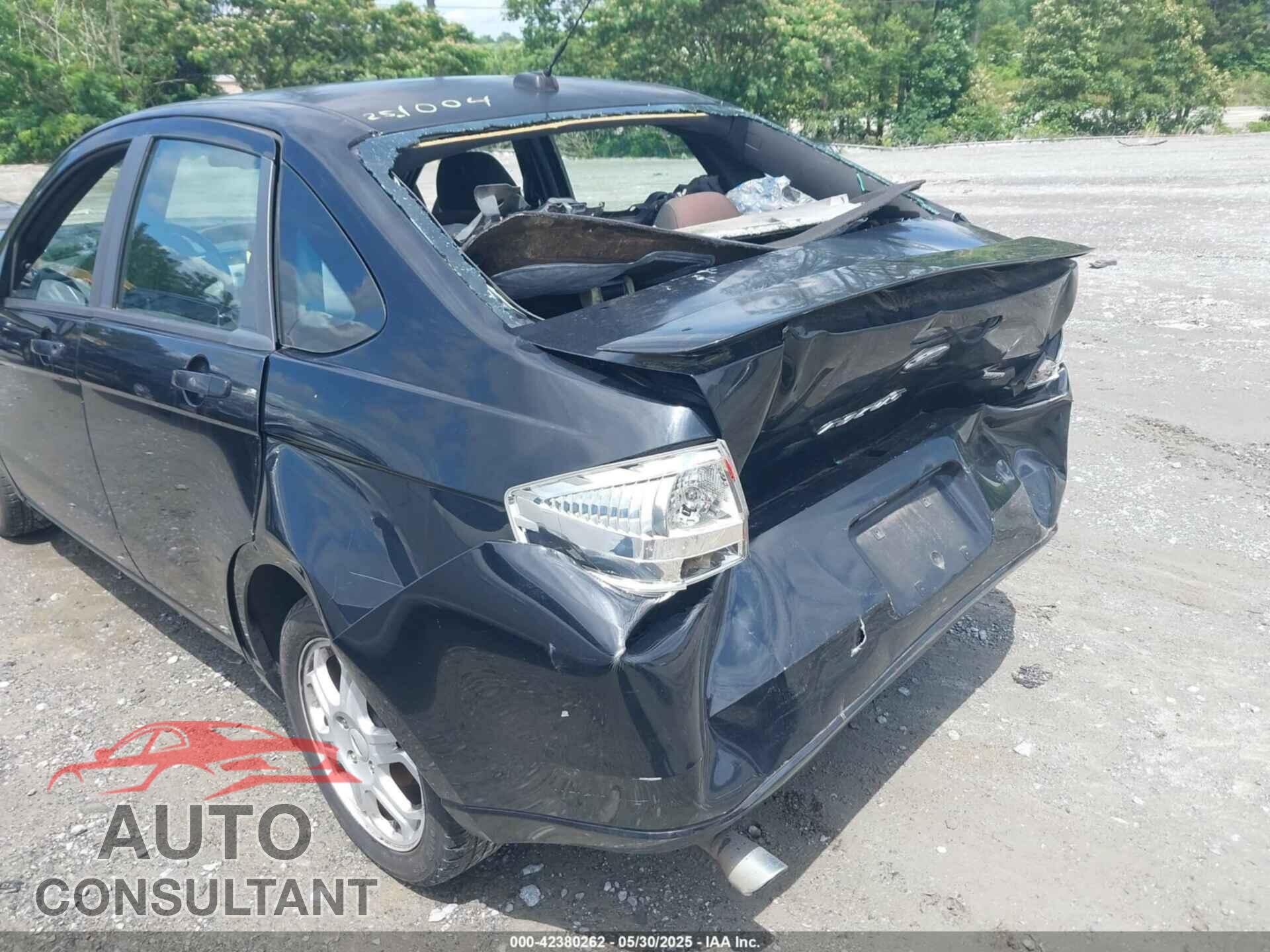 FORD FOCUS 2009 - 1FAHP36N99W205187