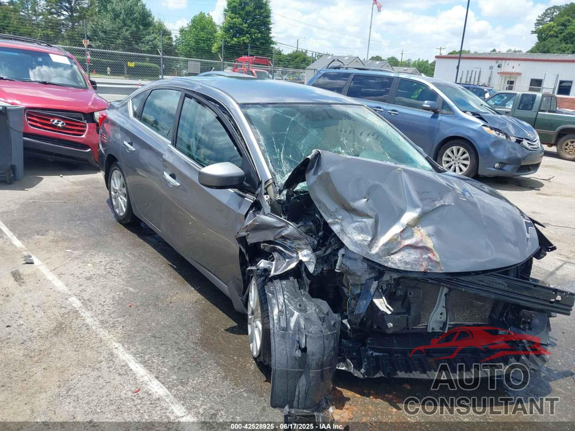NISSAN SENTRA 2018 - 3N1AB7AP0JL618591