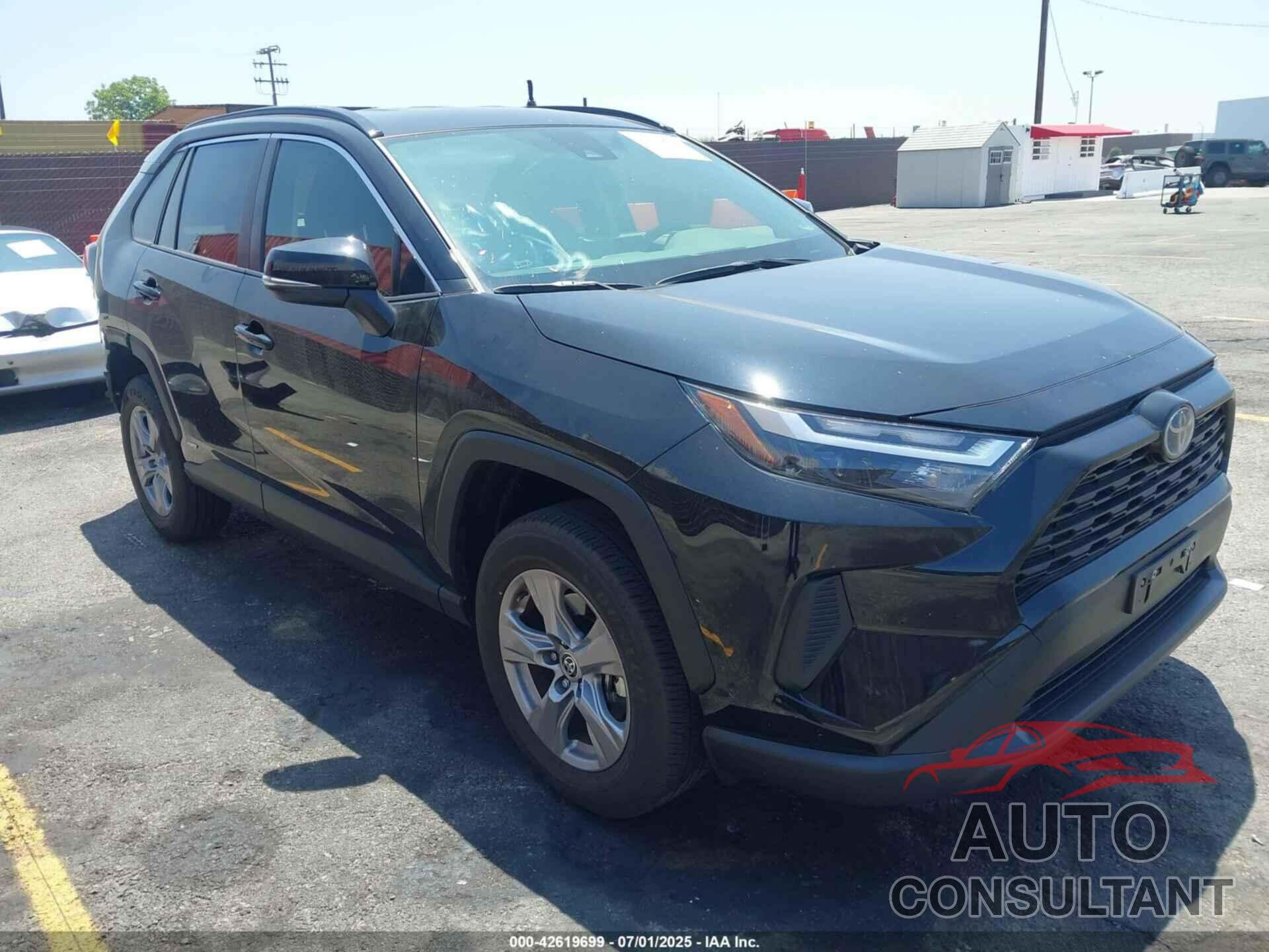 TOYOTA RAV4 HYBRID 2024 - JTMMWRFVXRD244154