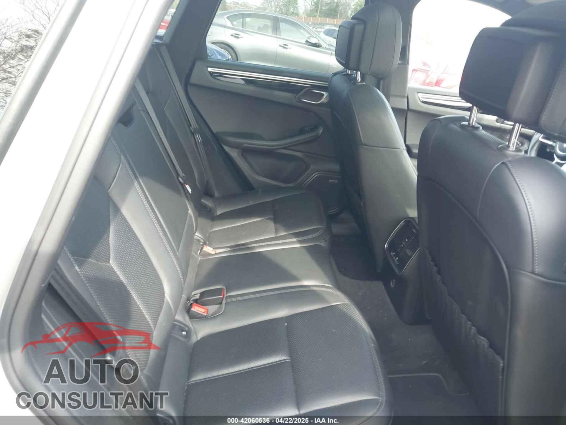 PORSCHE MACAN 2019 - WP1AB2A5XKLB32154