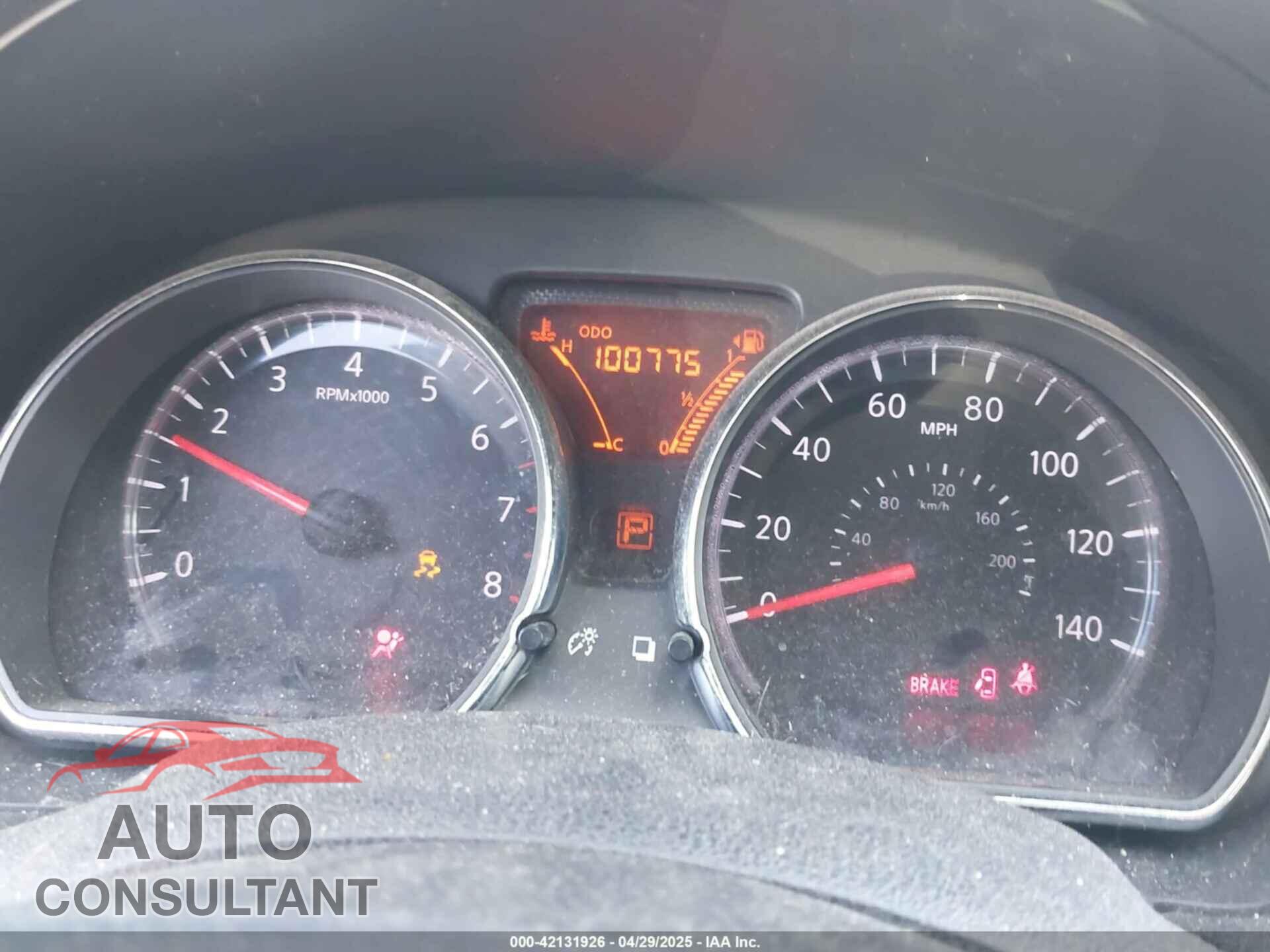 NISSAN VERSA NOTE 2014 - 3N1CE2CP8EL365218