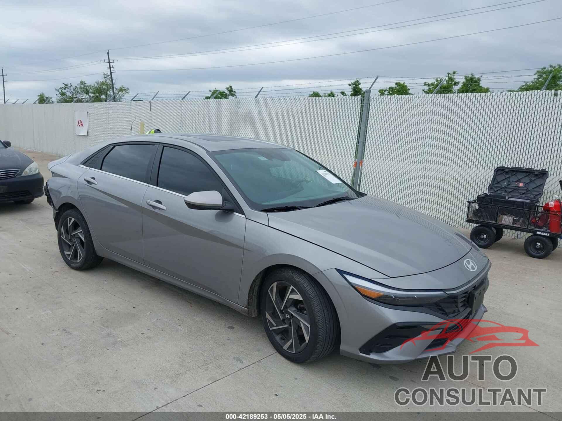 HYUNDAI ELANTRA 2024 - KMHLS4DGXRU717514