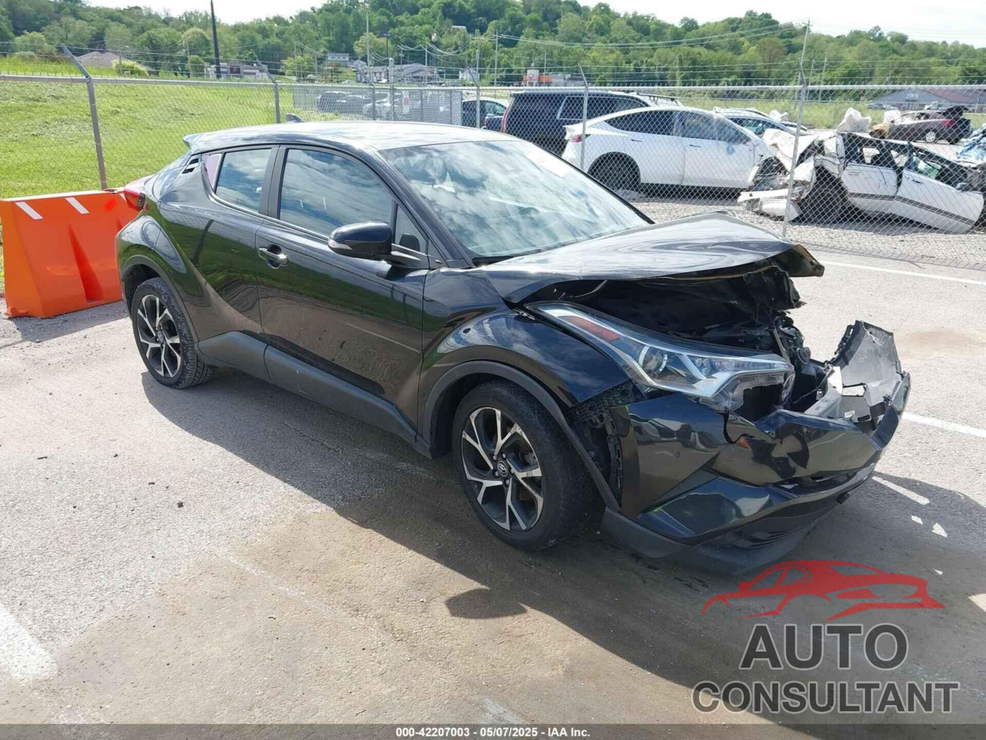 TOYOTA C-HR 2018 - NMTKHMBX6JR006160