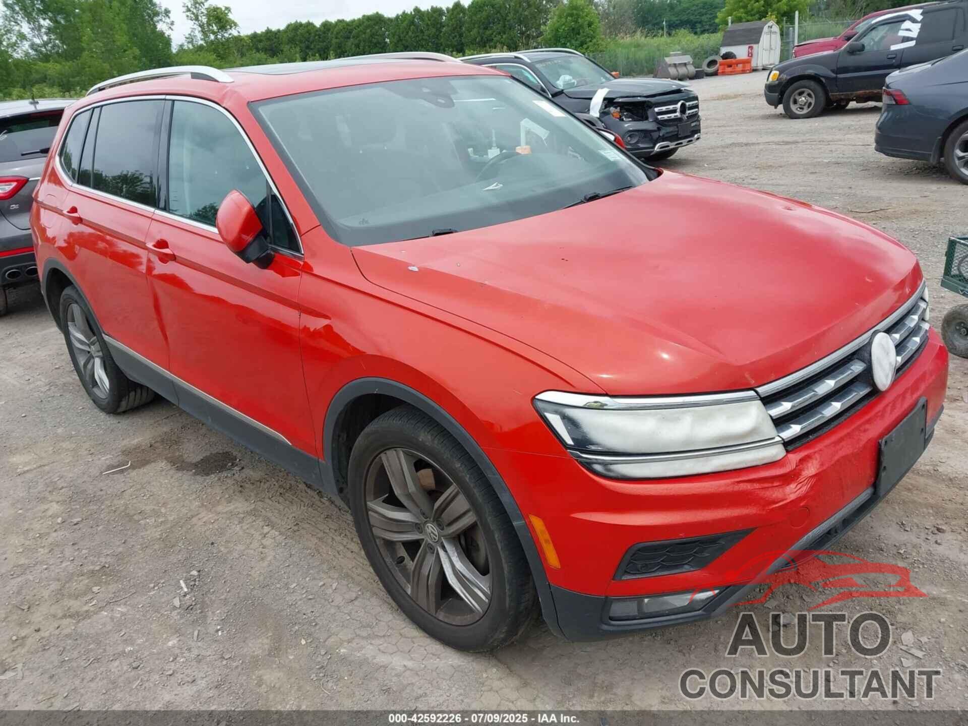 VOLKSWAGEN TIGUAN 2018 - 3VV4B7AX5JM002424