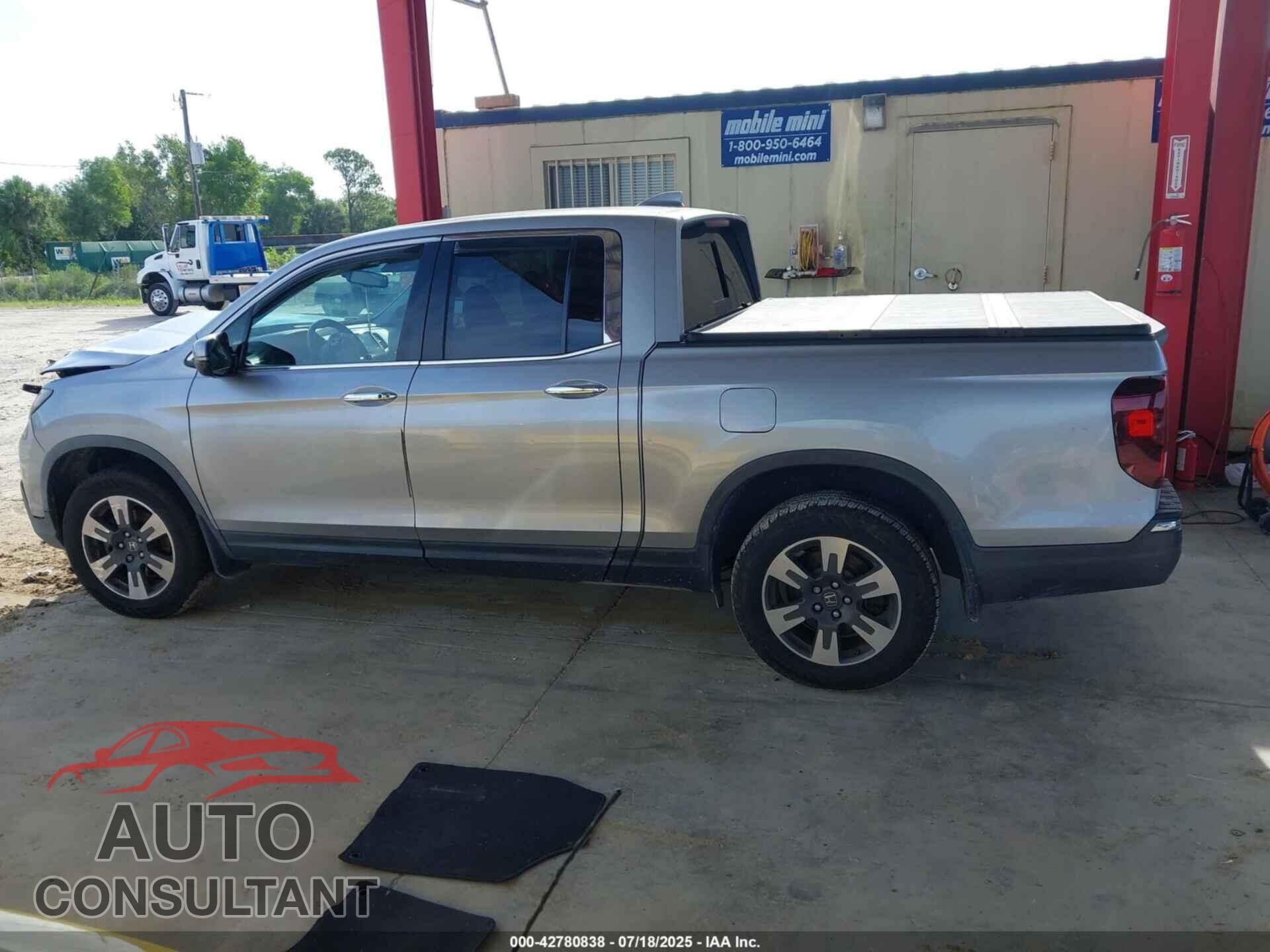 HONDA RIDGELINE 2017 - 5FPYK3F77HB024156