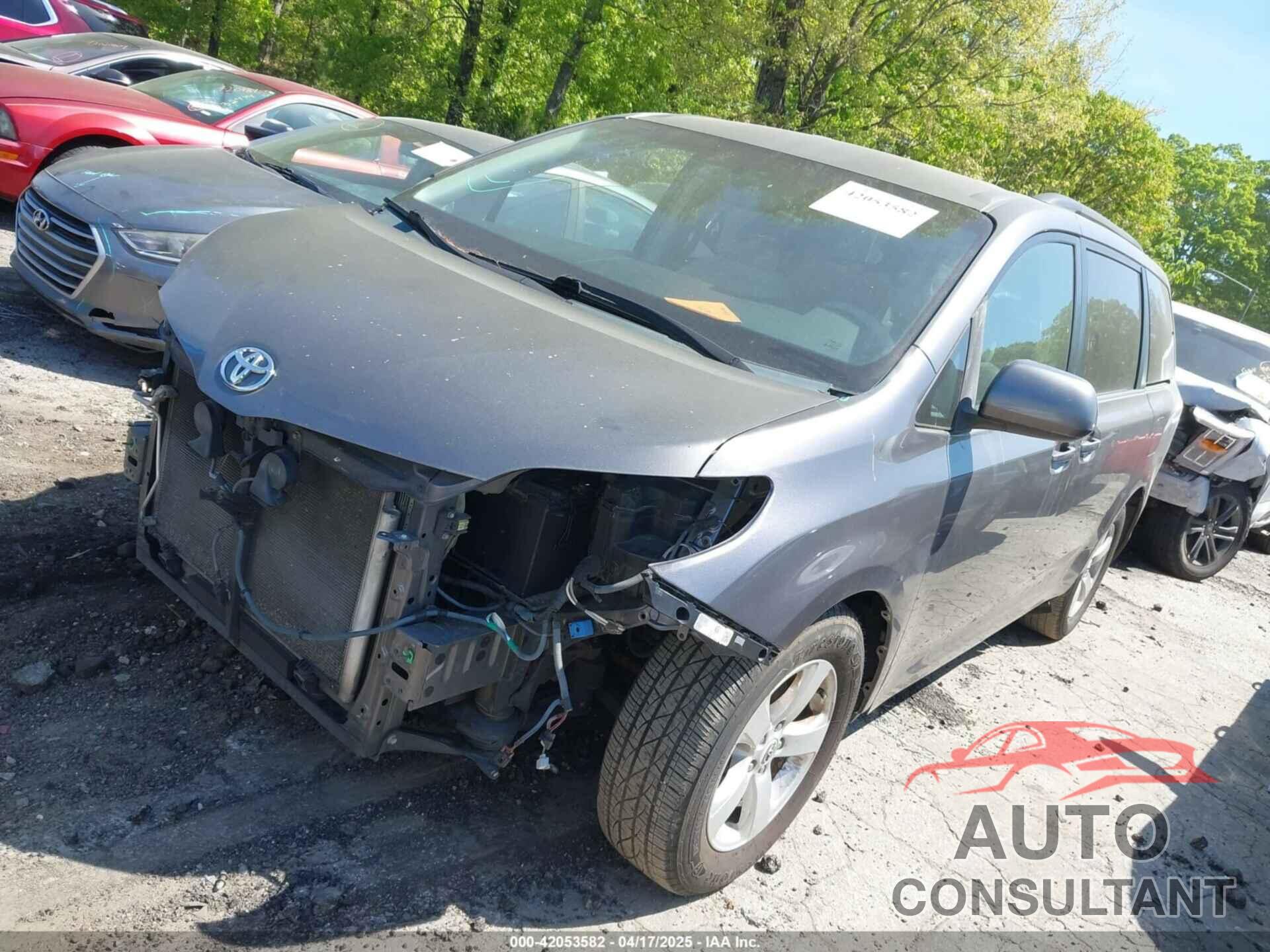 TOYOTA SIENNA 2011 - 5TDKK3DC3BS112980