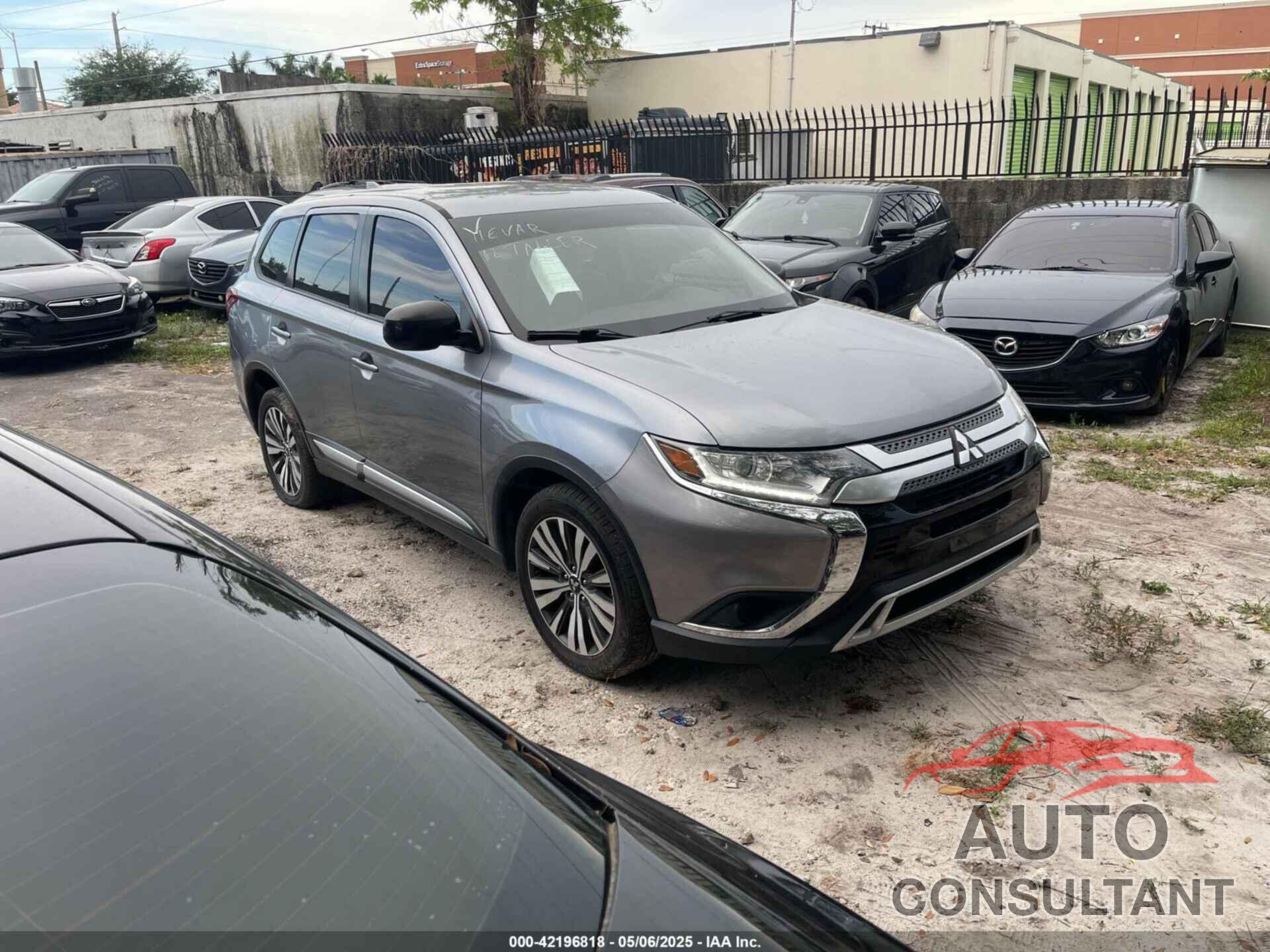 MITSUBISHI OUTLANDER 2020 - JA4AZ3A33LZ026770