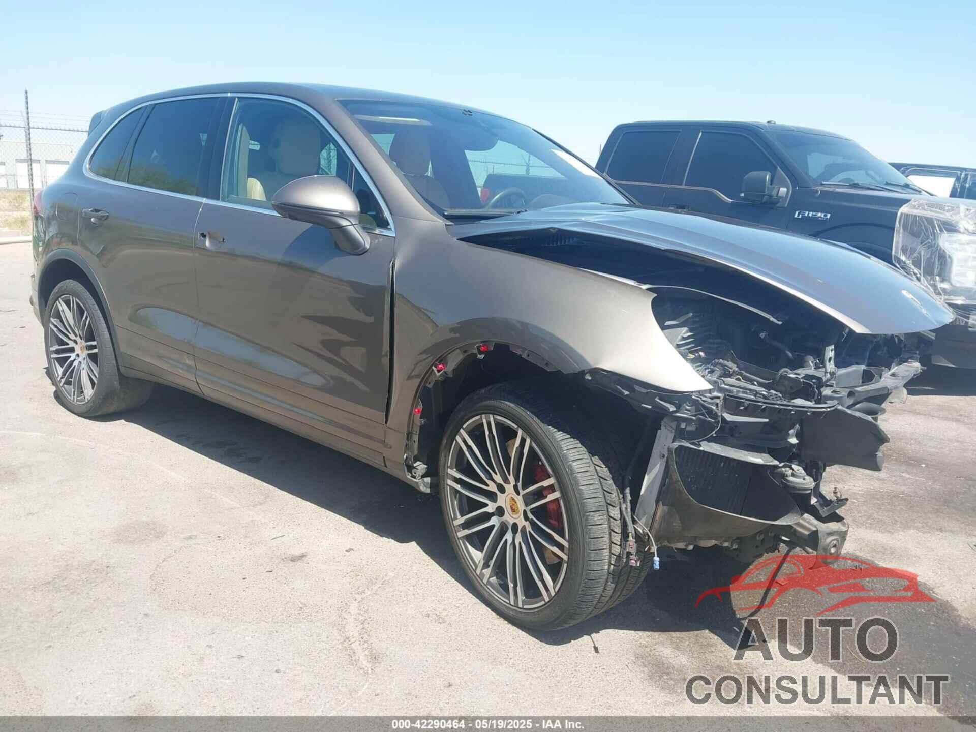 PORSCHE CAYENNE 2015 - WP1AC2A27FLA82984