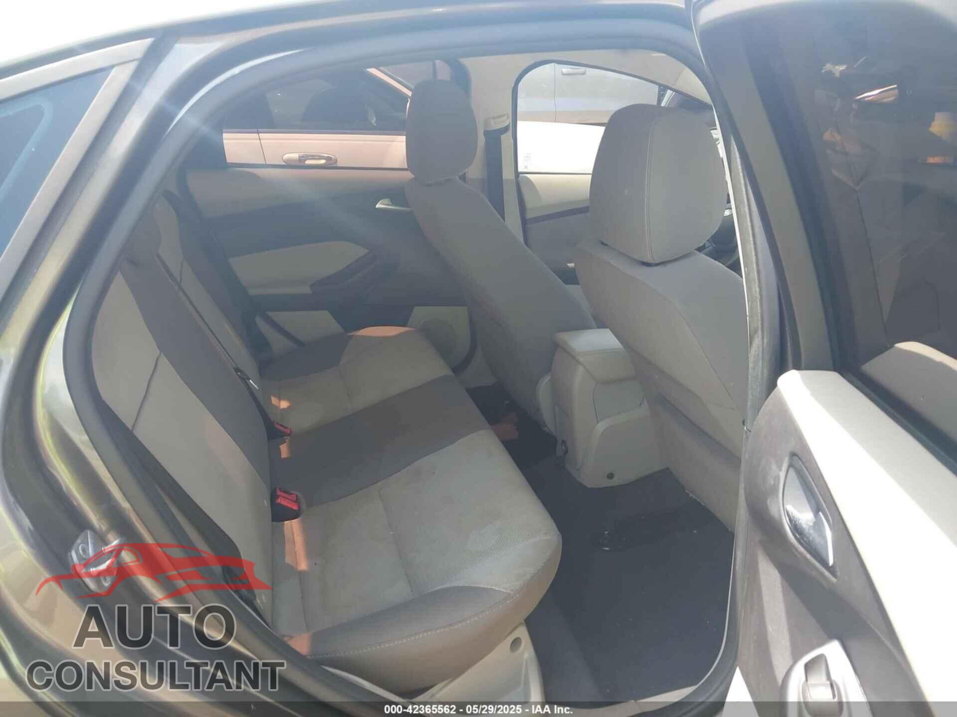 FORD FOCUS 2014 - 1FADP3F26EL254069