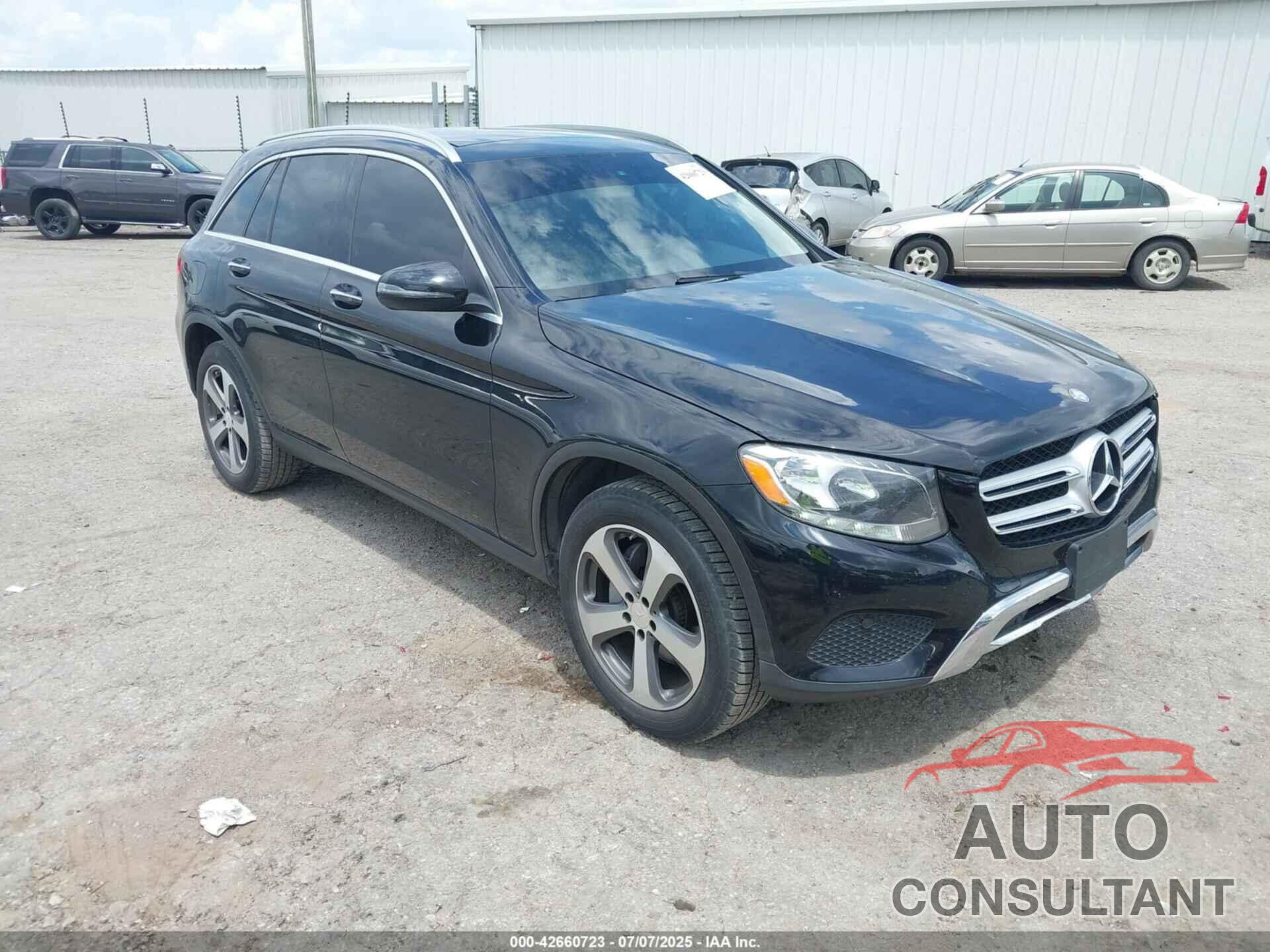 MERCEDES-BENZ GLC 300 2016 - WDC0G4JB7GF090669