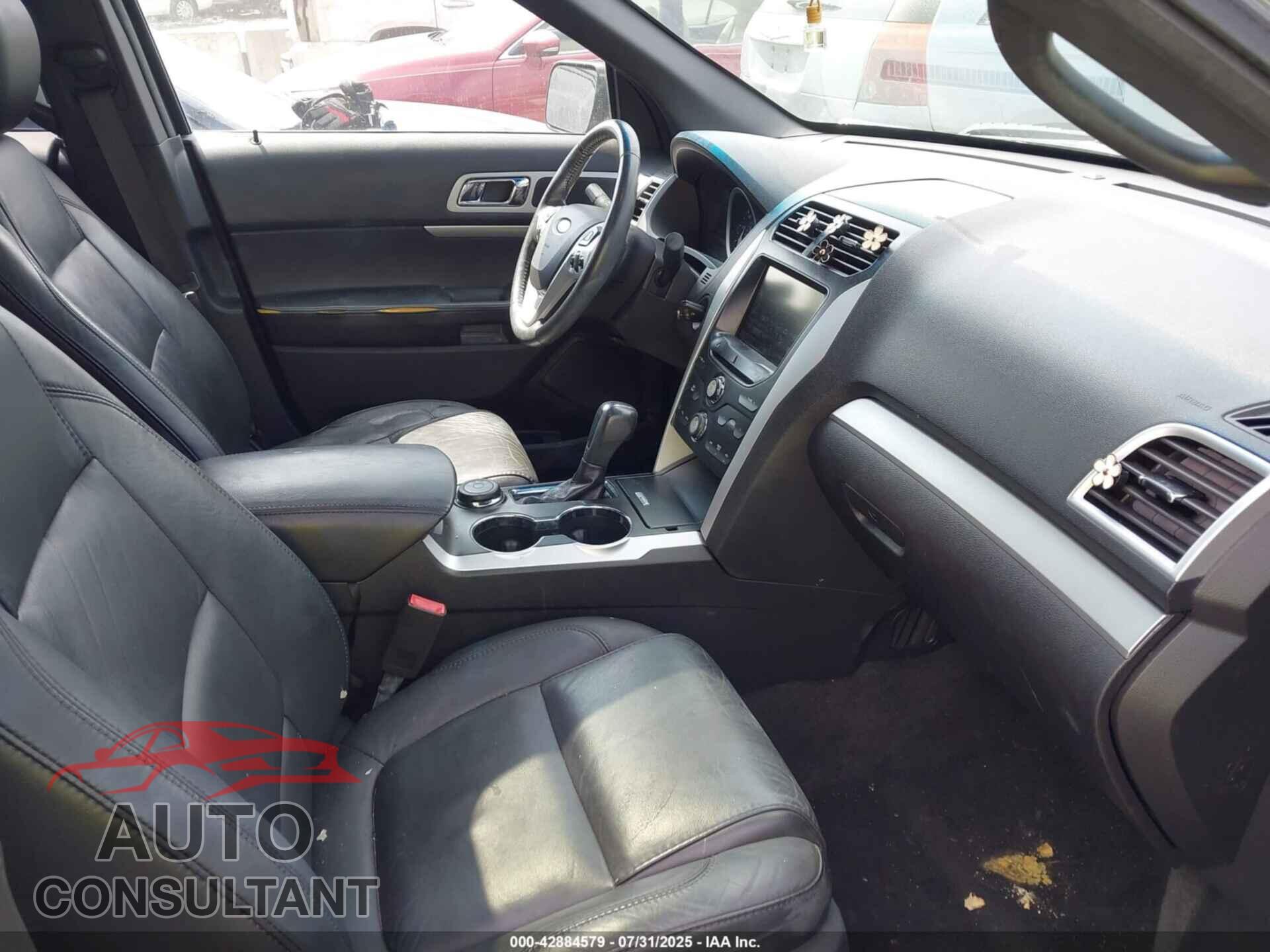 FORD EXPLORER 2015 - 1FM5K8D83FGA18048