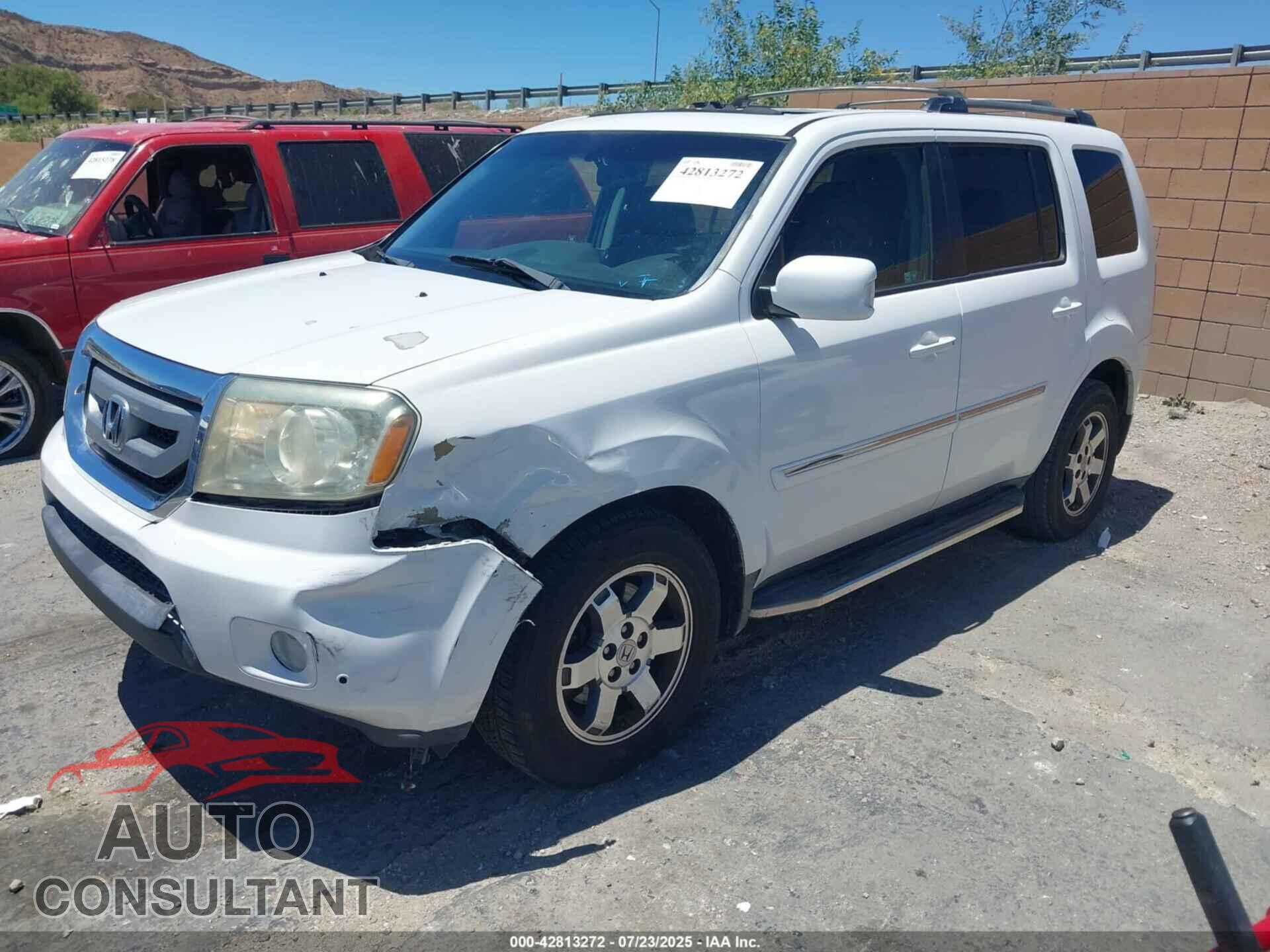 HONDA PILOT 2011 - 5FNYF3H94BB048305