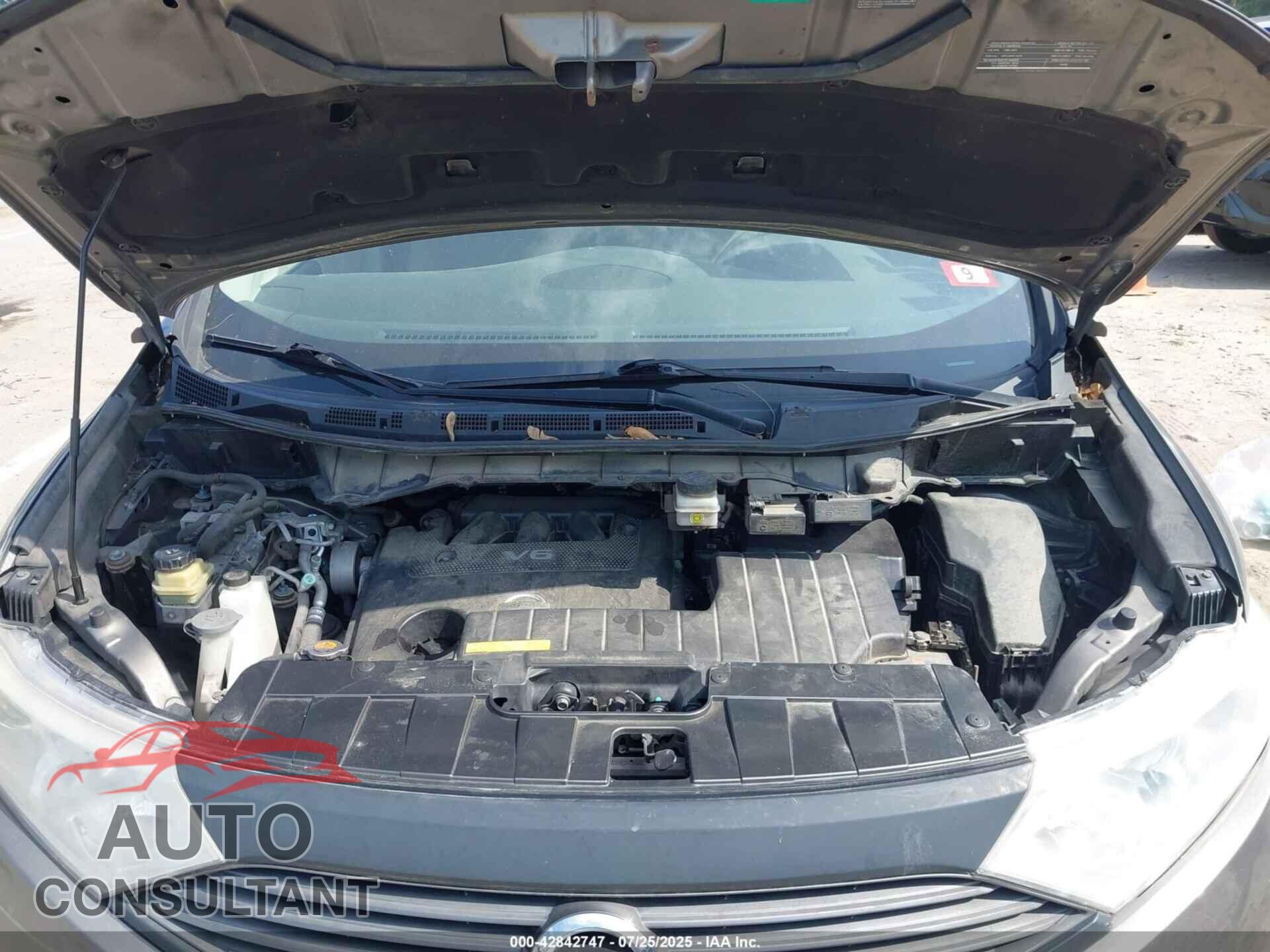 NISSAN QUEST 2014 - JN8AE2KP8E9103573