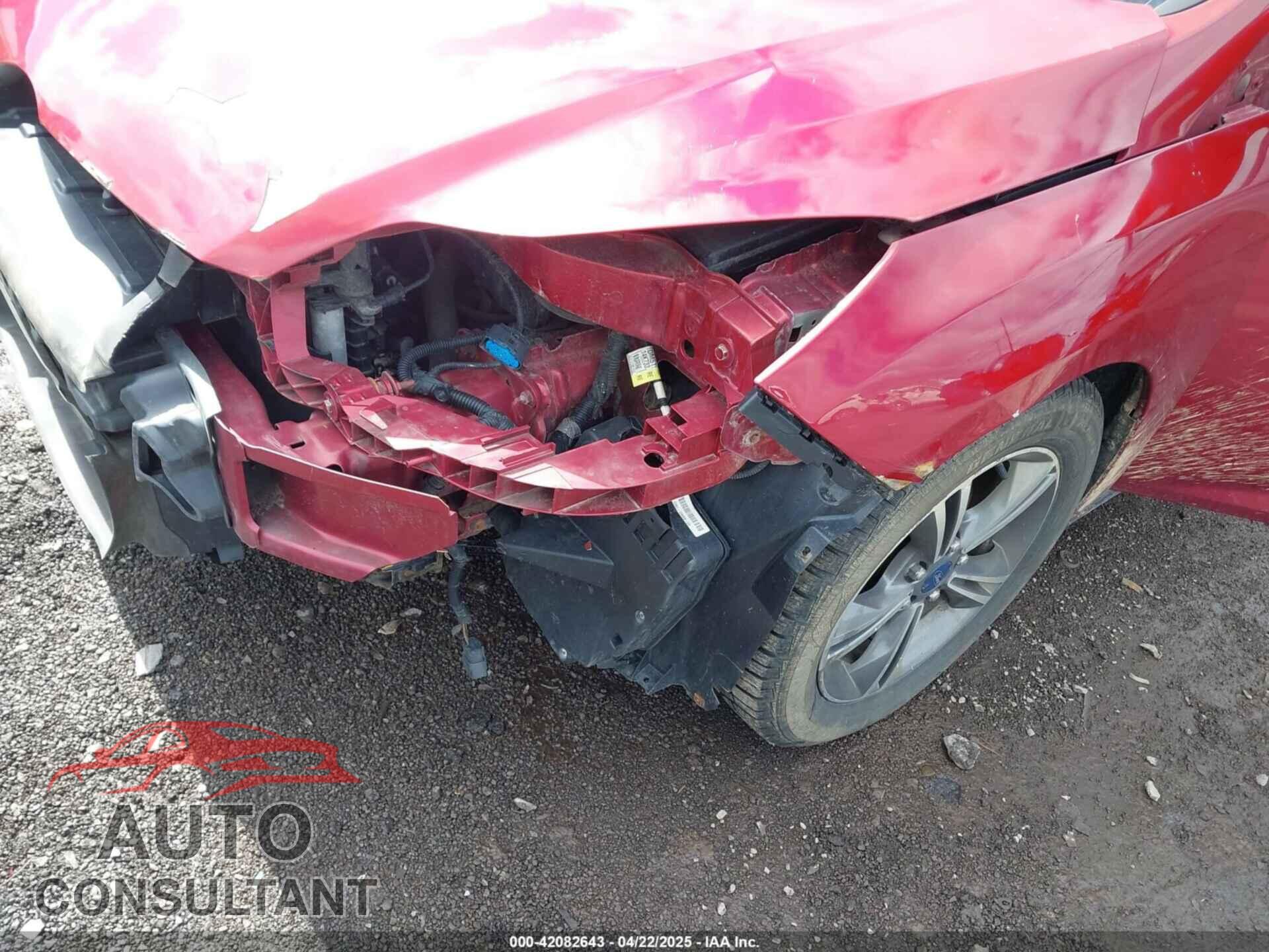 FORD FOCUS 2014 - 1FADP3F21EL459119